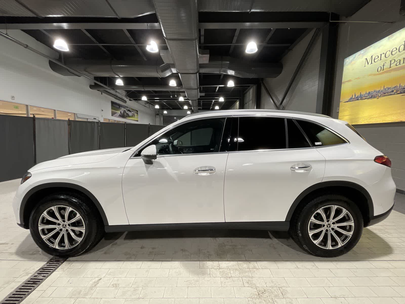 Thumbnail: 2025 Mercedes-Benz GLC - 15