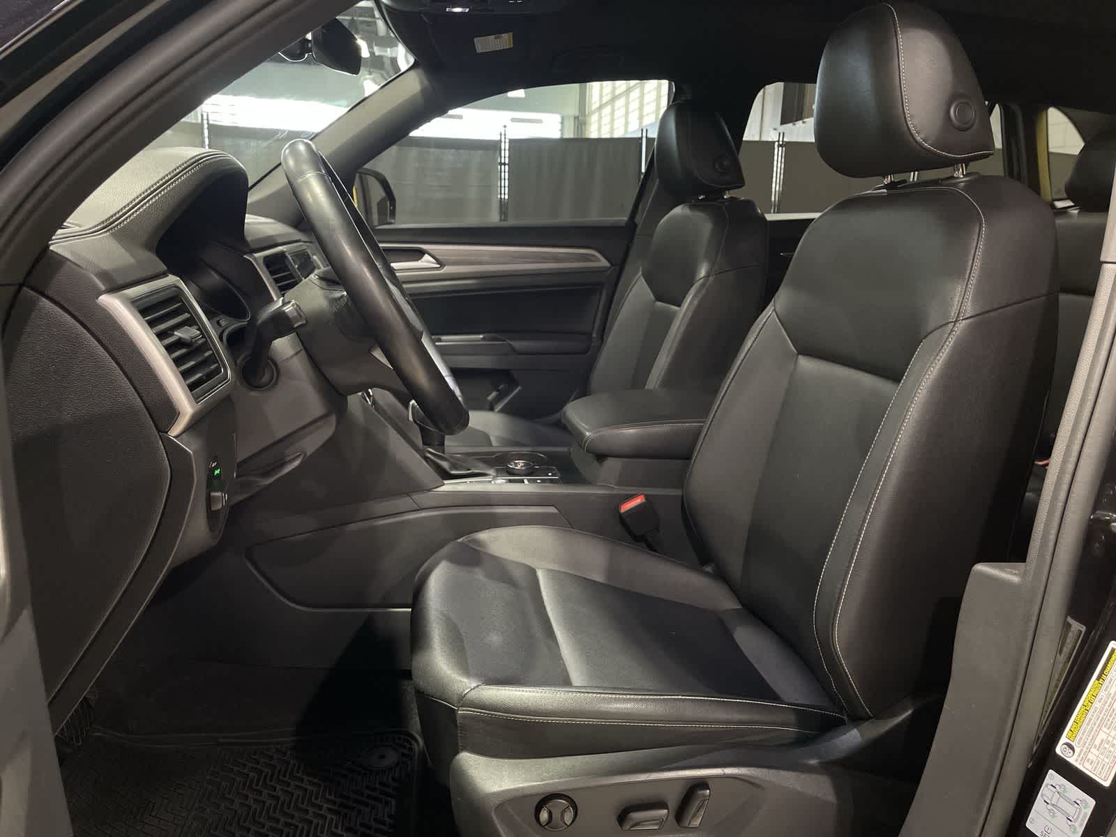 Thumbnail: 2020 Volkswagen Atlas - 23