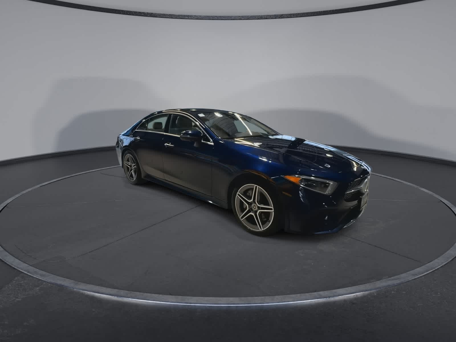 Thumbnail: 2019 Mercedes-Benz CLS - 2