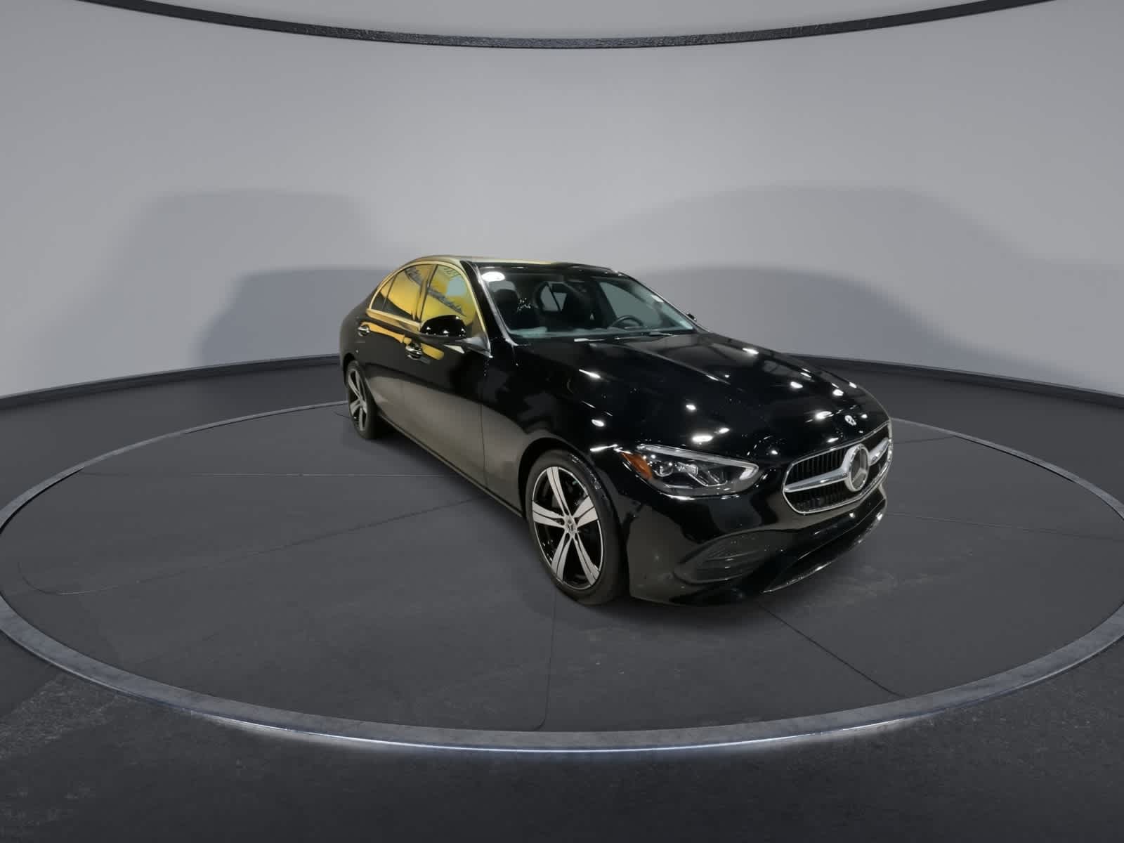 Thumbnail: 2025 Mercedes-Benz C-Class - 3