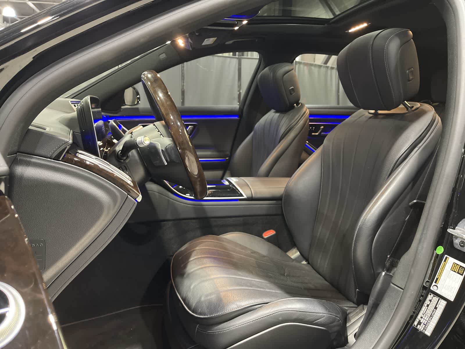 Thumbnail: 2023 Mercedes-Benz S-Class - 23