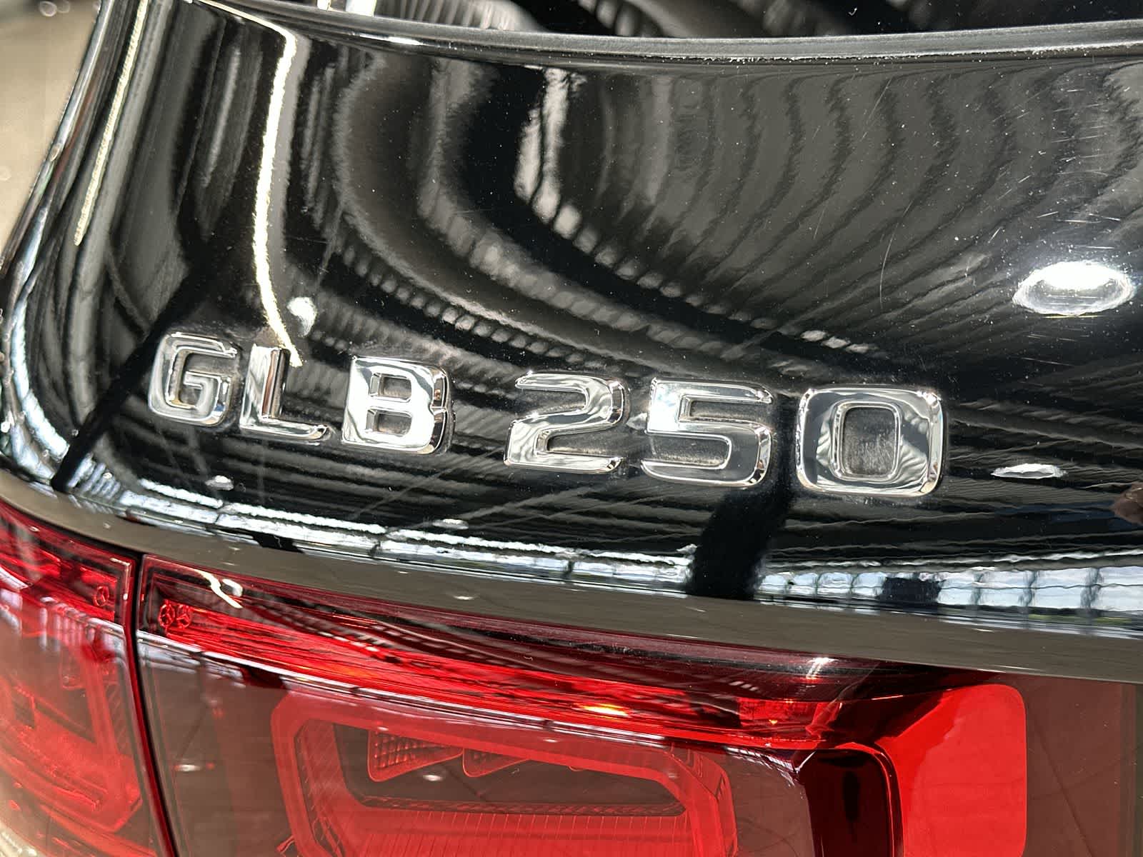 Thumbnail: 2022 Mercedes-Benz GLB - 19