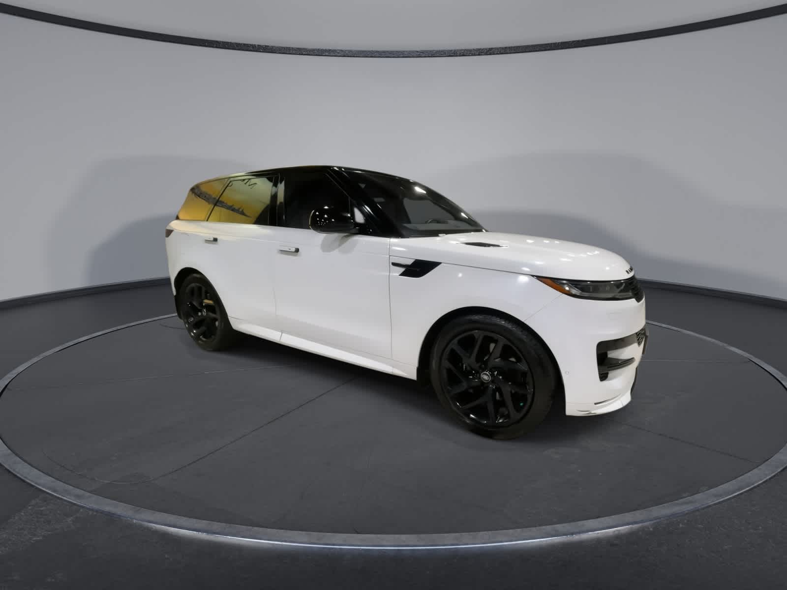 2023 Land Rover Range Rover Sport SE photo 2