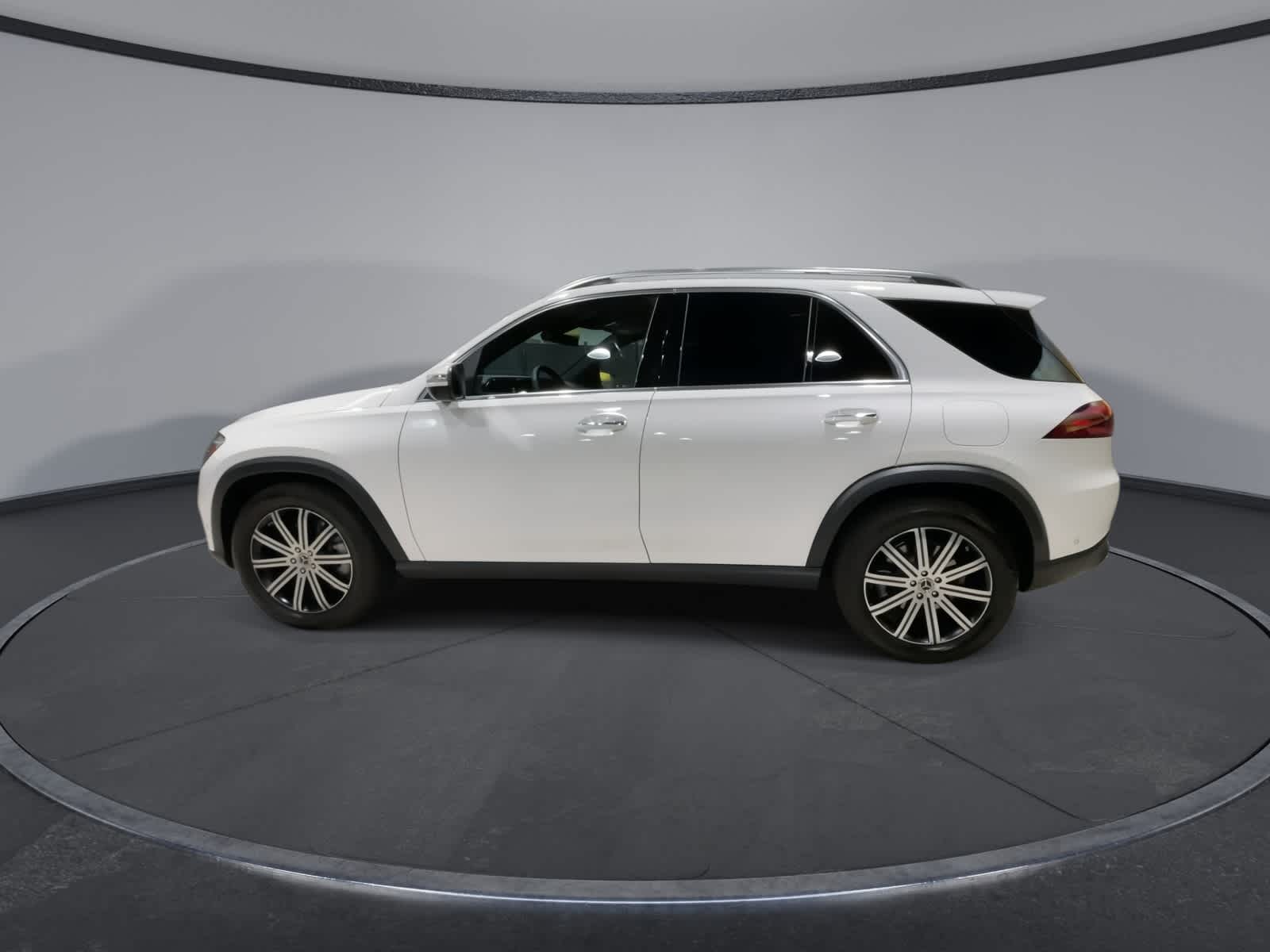 Thumbnail: 2025 Mercedes-Benz GLE - 6