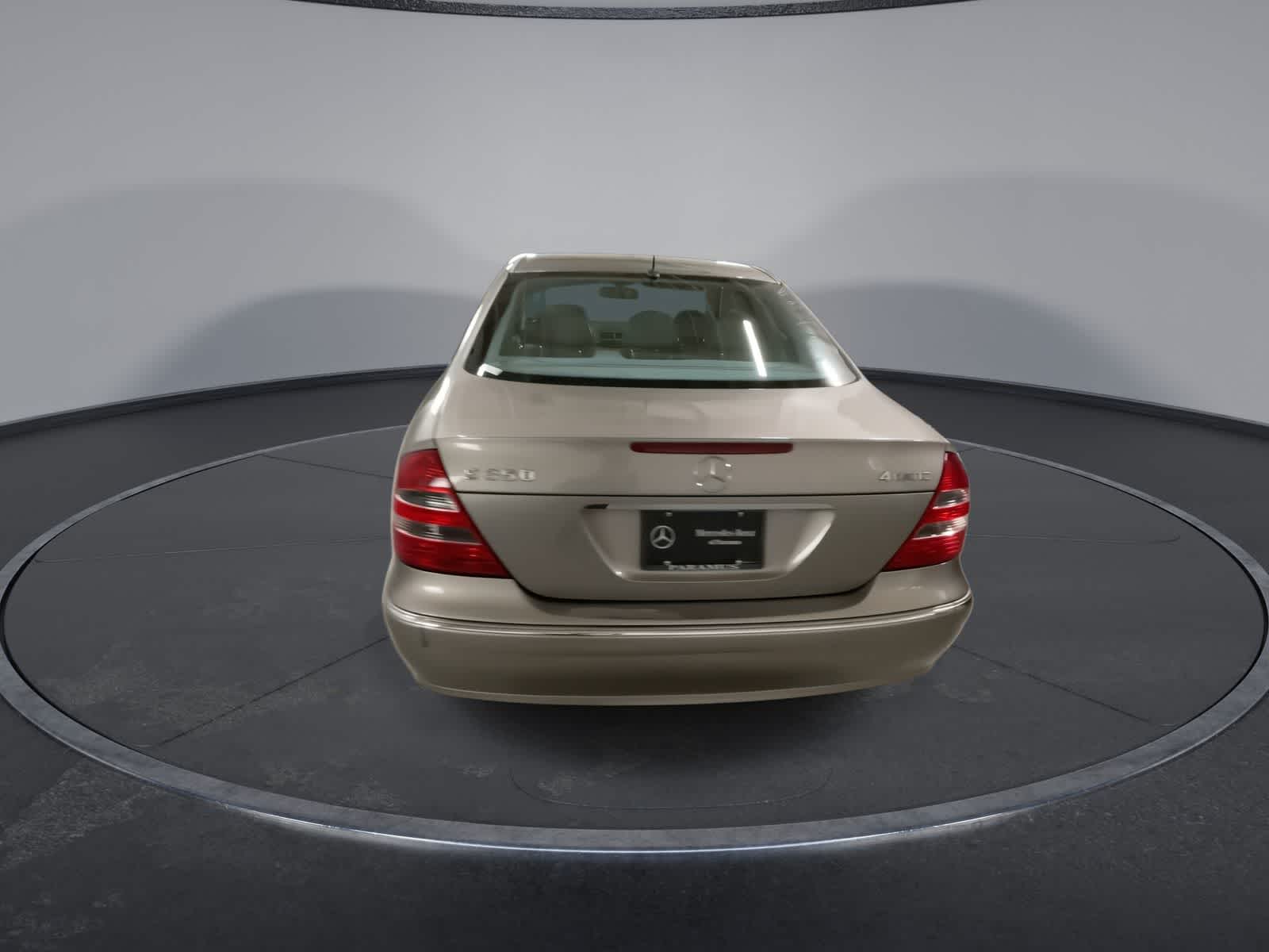 Thumbnail: 2006 Mercedes-Benz E-Class - 10