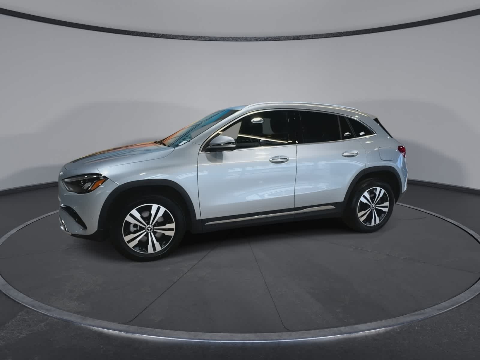 Thumbnail: 2024 Mercedes-Benz GLA - 6
