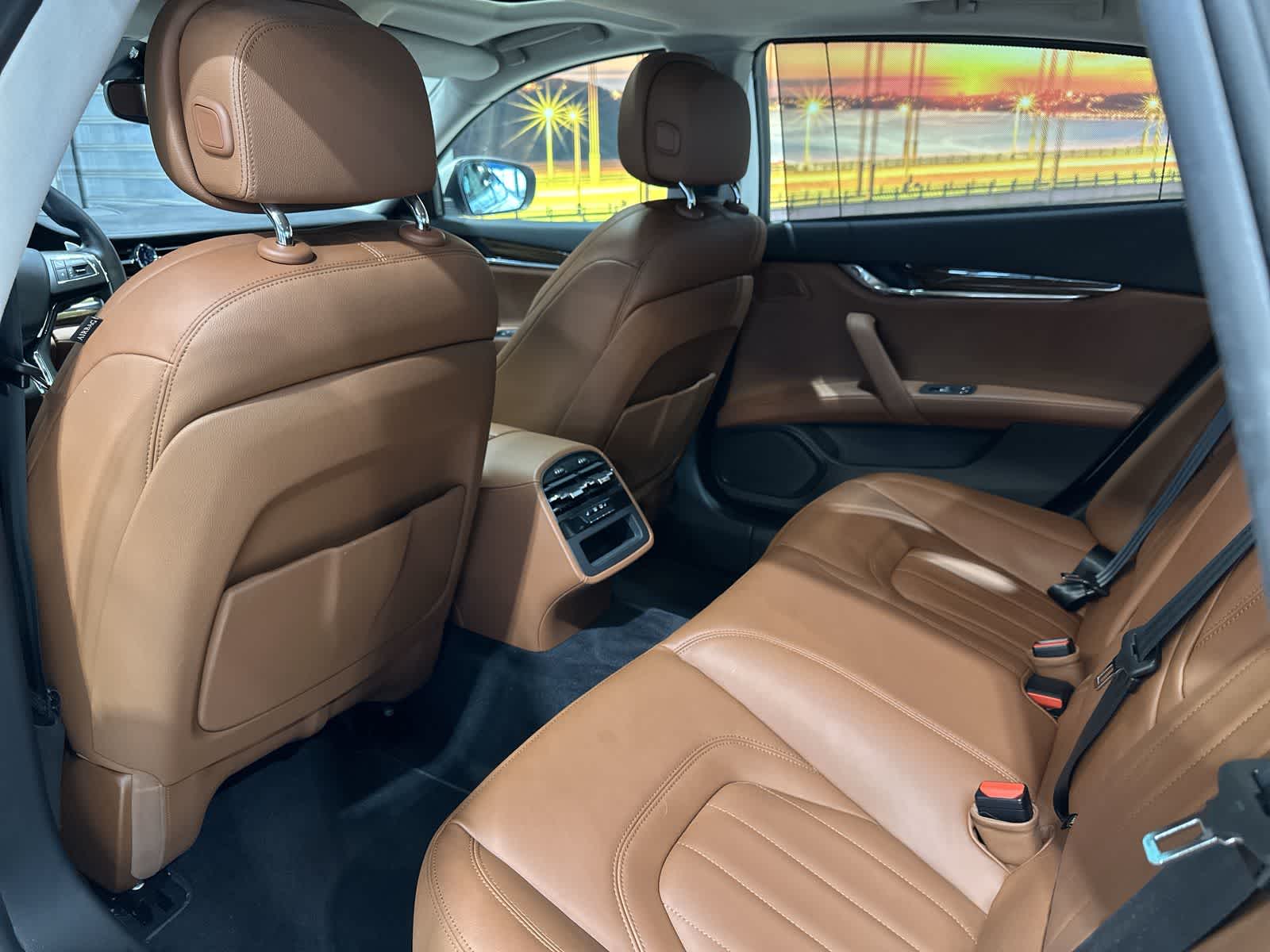 Thumbnail: 2021 Maserati Quattroporte - 24