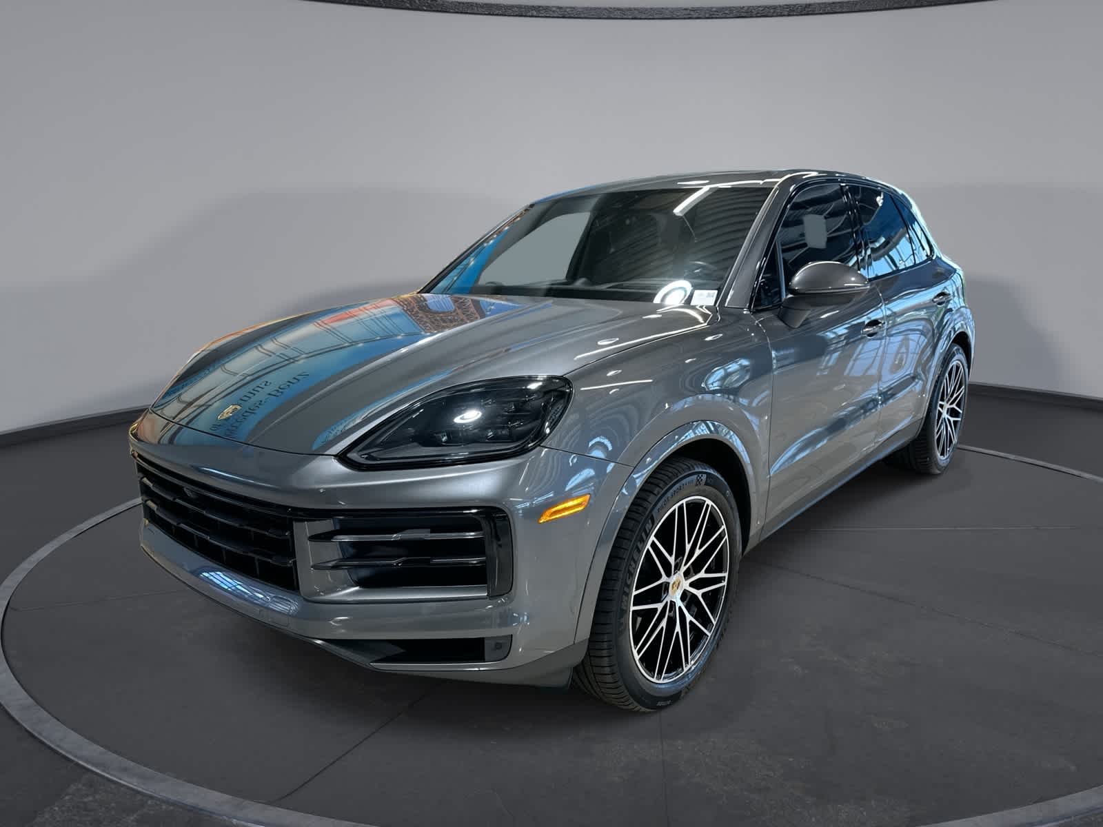 Thumbnail: 2024 Porsche Cayenne - 1
