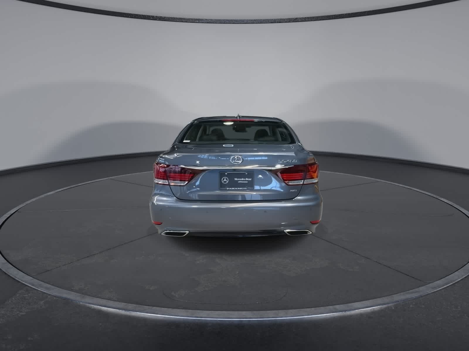 Thumbnail: 2016 Lexus LS - 10