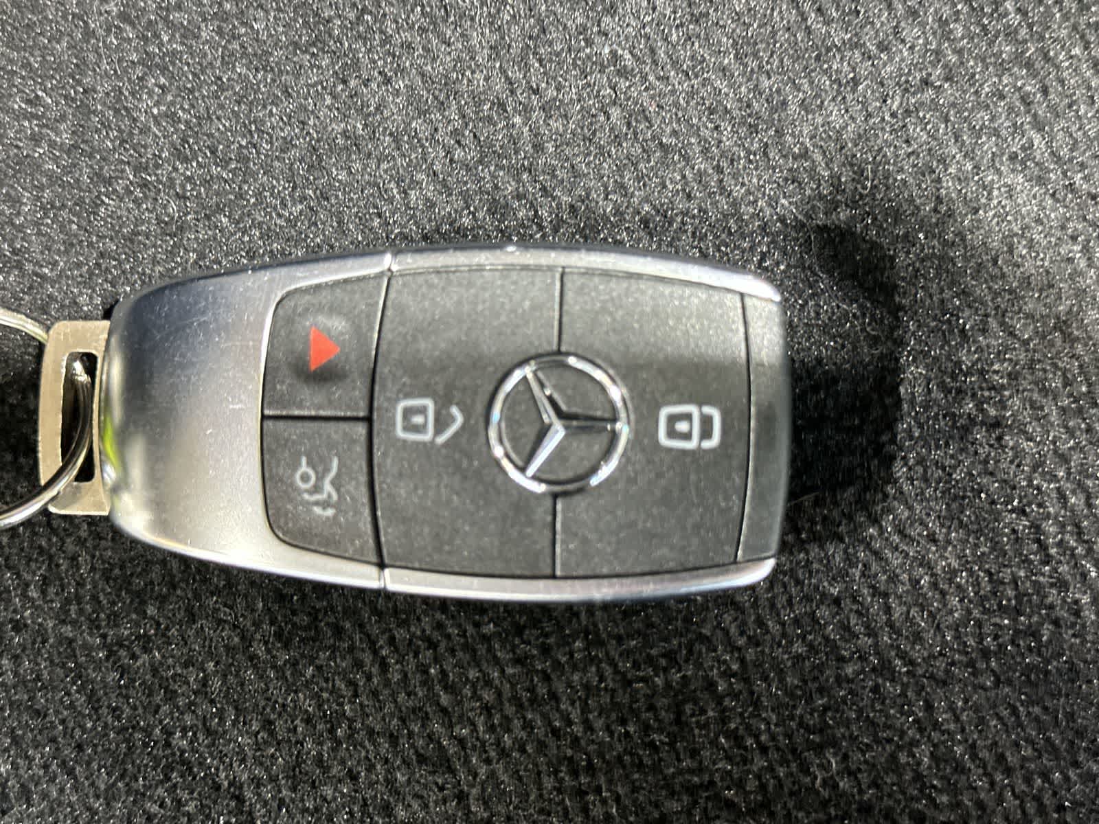 Thumbnail: 2022 Mercedes-Benz GLS - 32