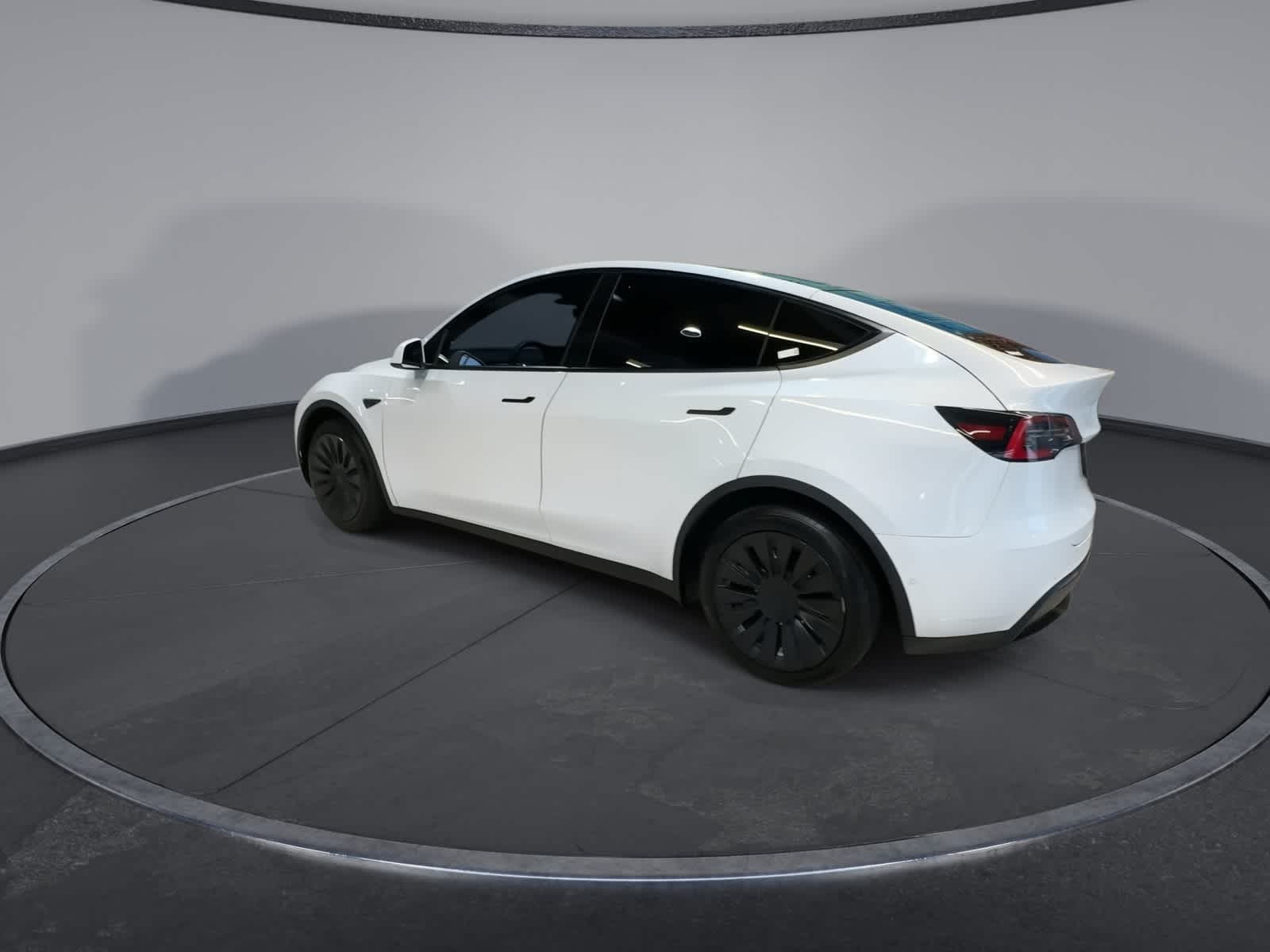 Thumbnail: 2020 Tesla Model Y - 8