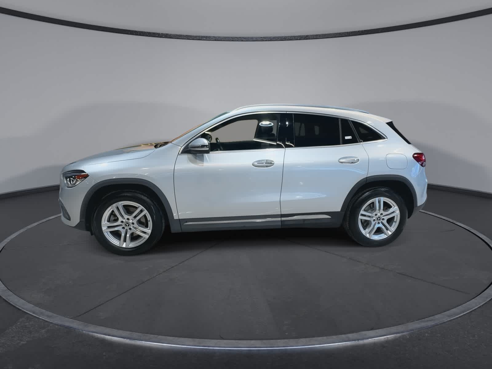 Thumbnail: 2022 Mercedes-Benz GLA - 7