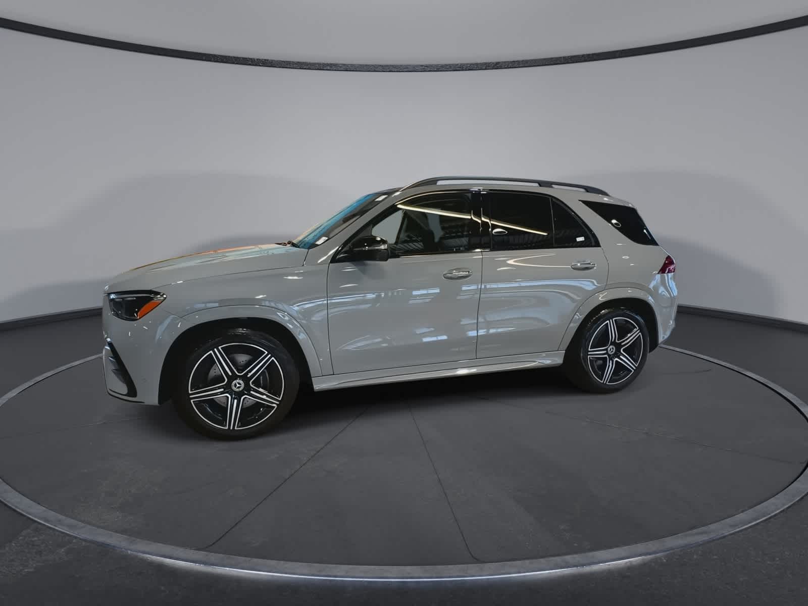 Thumbnail: 2024 Mercedes-Benz GLE - 6