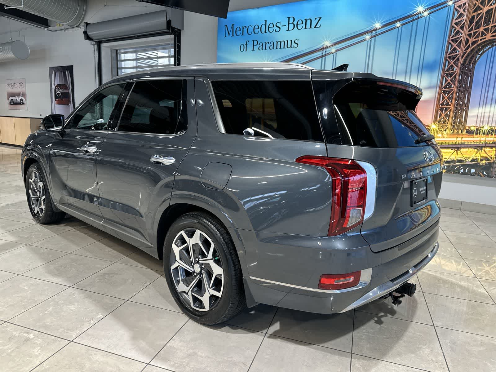 Thumbnail: 2022 Hyundai Palisade - 16