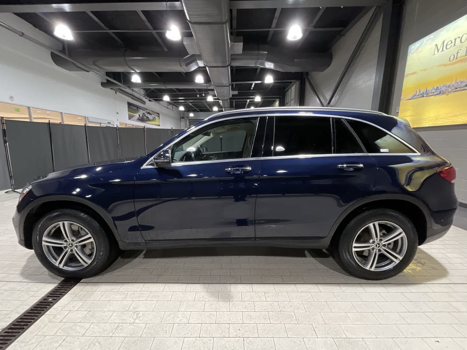 Thumbnail: 2022 Mercedes-Benz GLC - 15