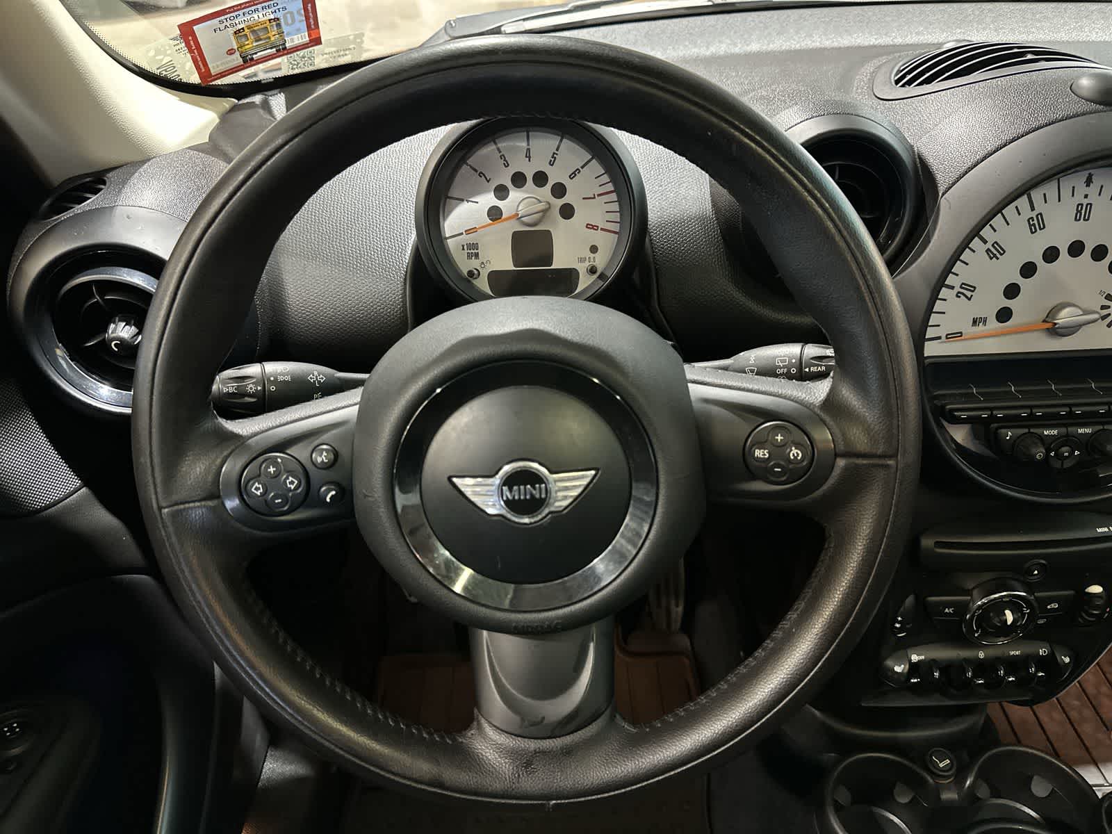 Thumbnail: 2014 MINI Cooper Countryman - 27