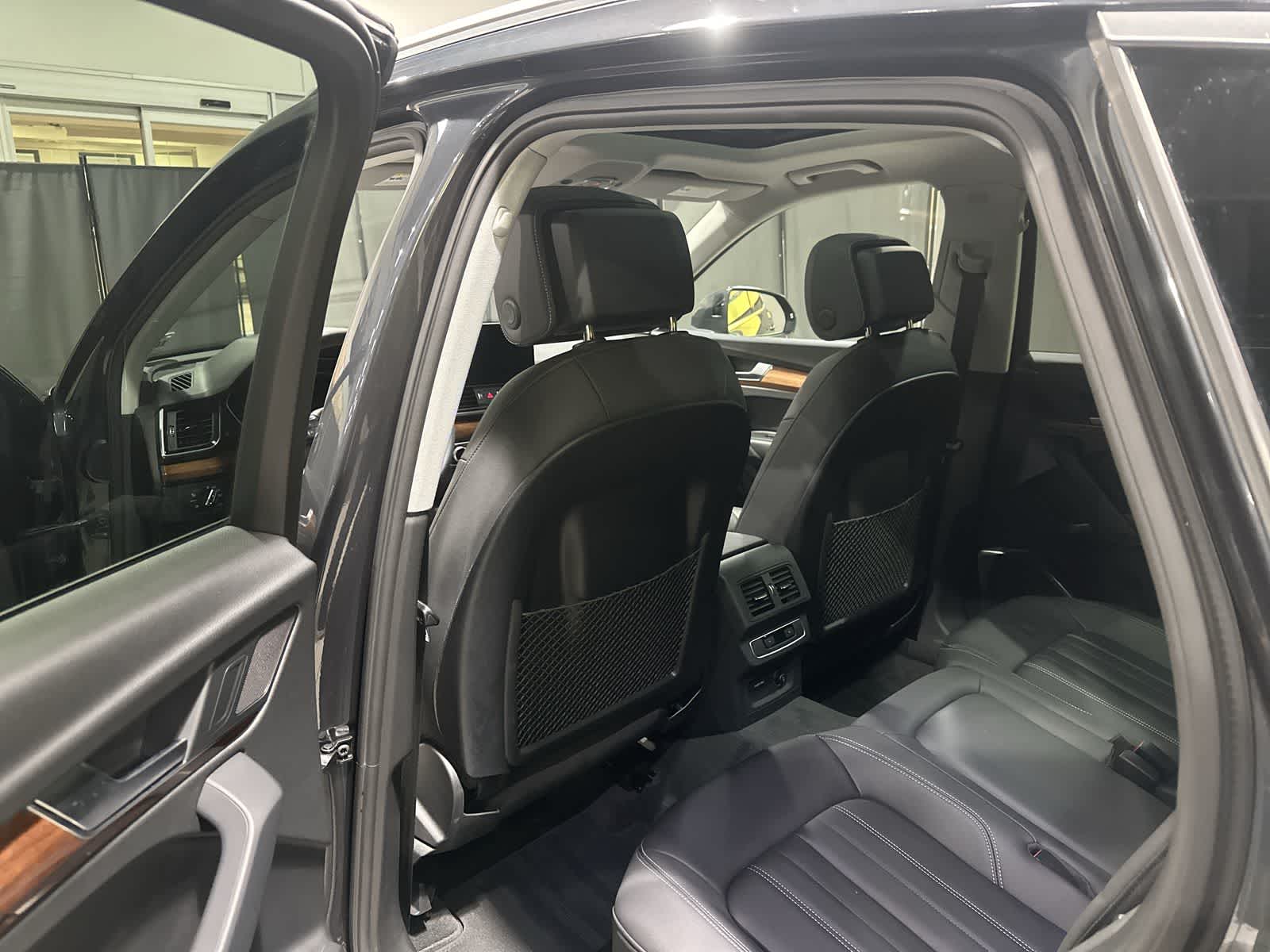 Thumbnail: 2023 Audi Q5 - 24