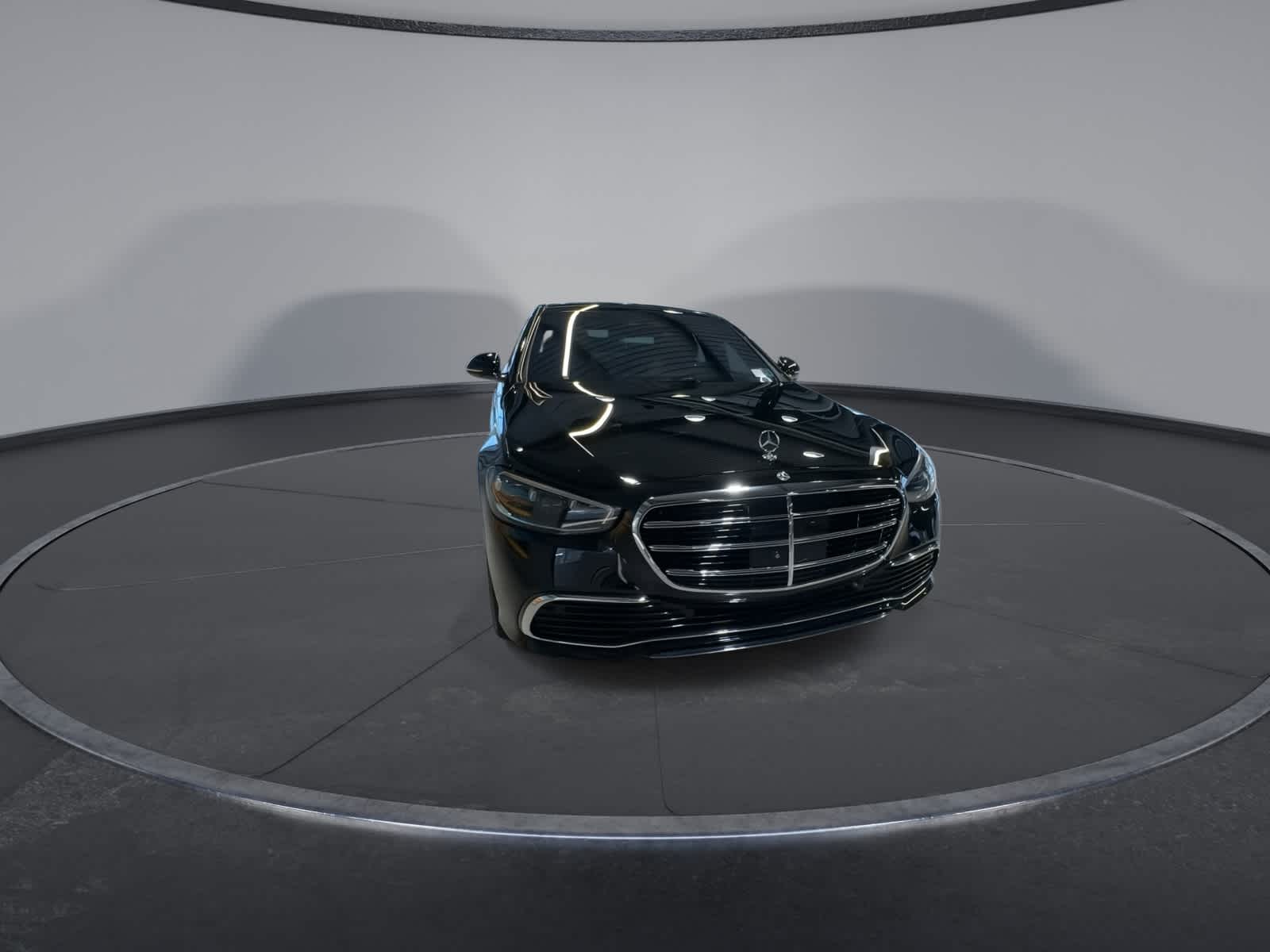 Thumbnail: 2024 Mercedes-Benz S-Class - 5