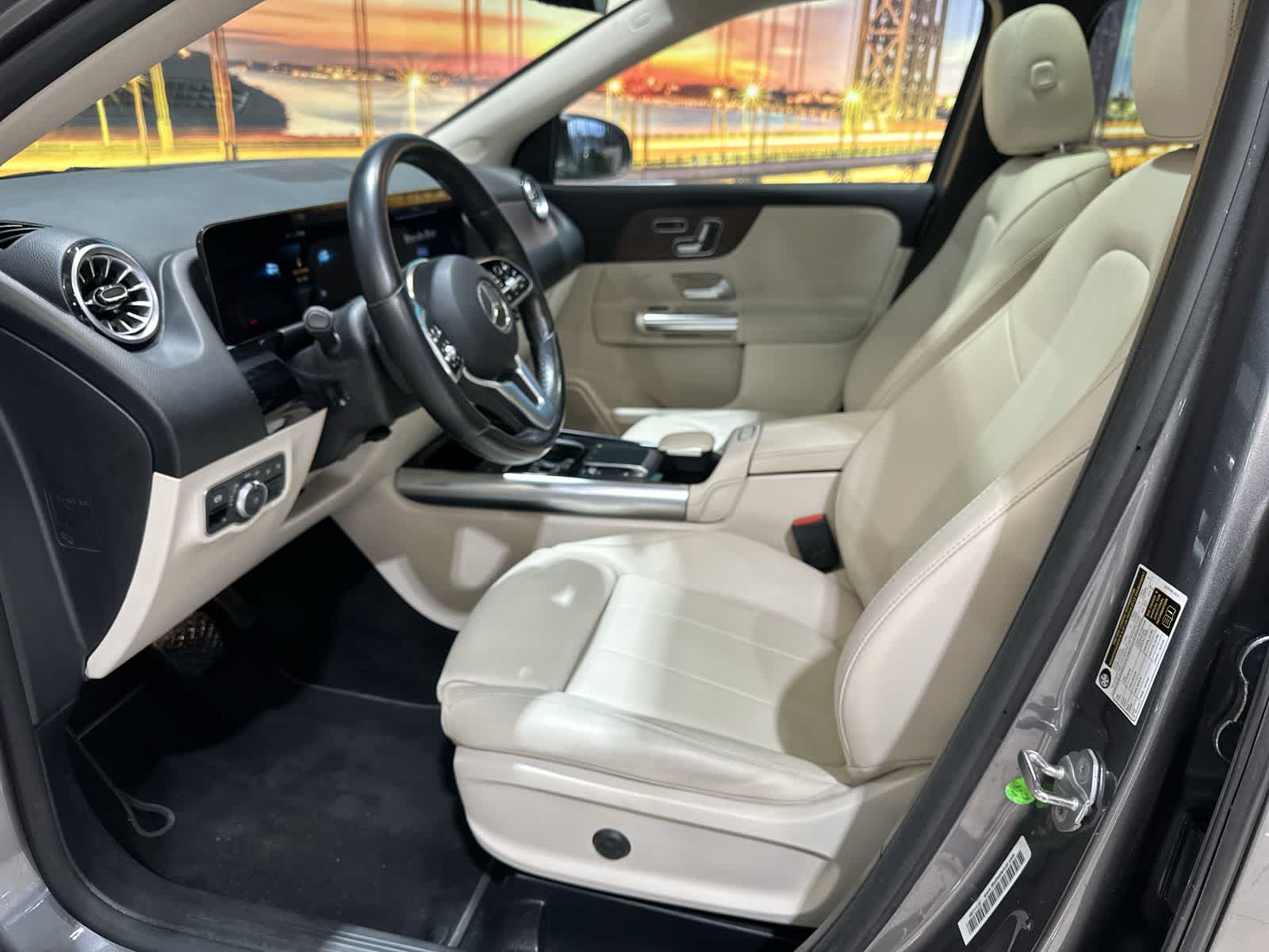 Thumbnail: 2023 Mercedes-Benz GLA - 14