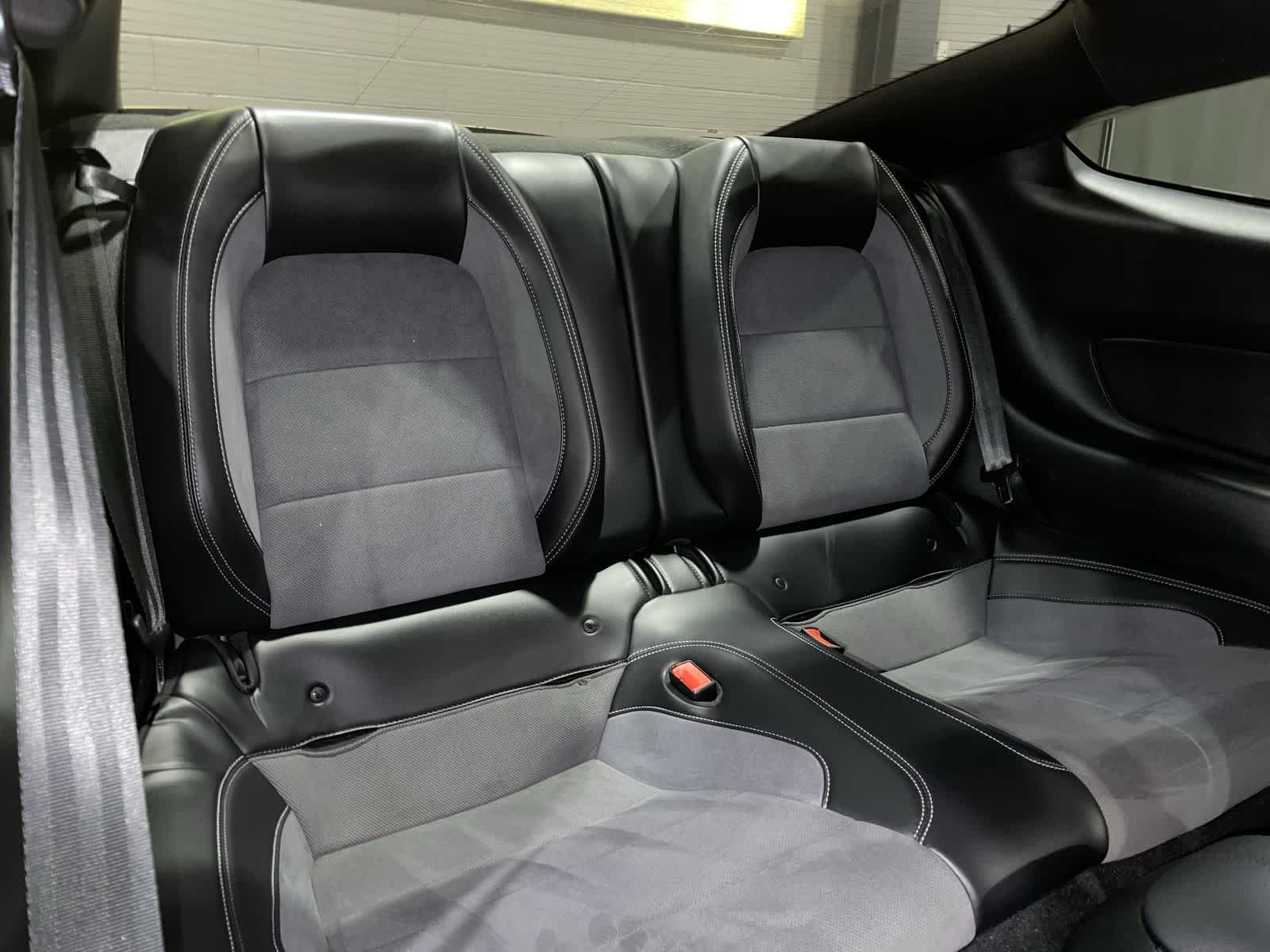 Thumbnail: 2019 Ford Econoline - 25