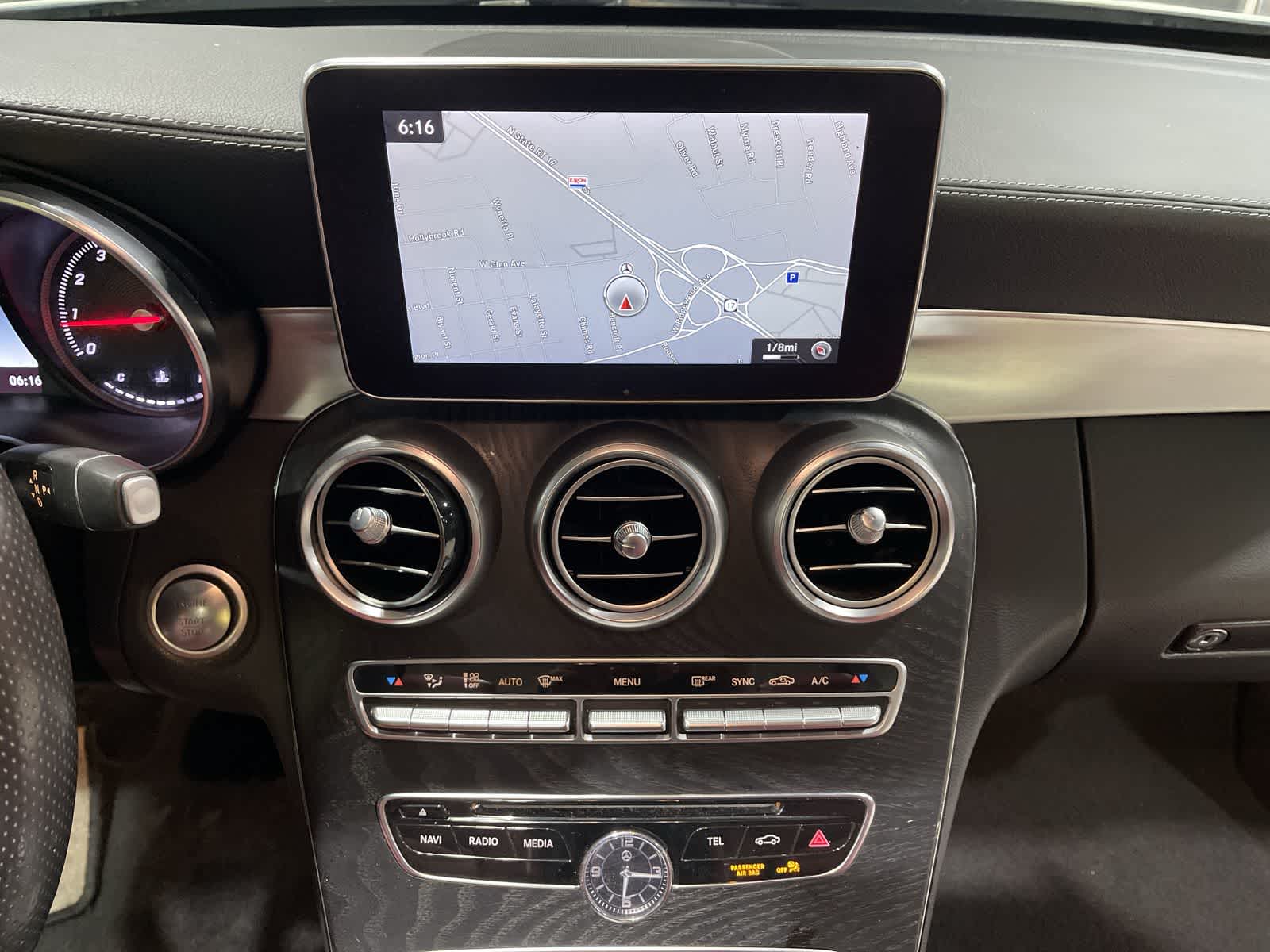 Thumbnail: 2018 Mercedes-Benz C-Class - 28