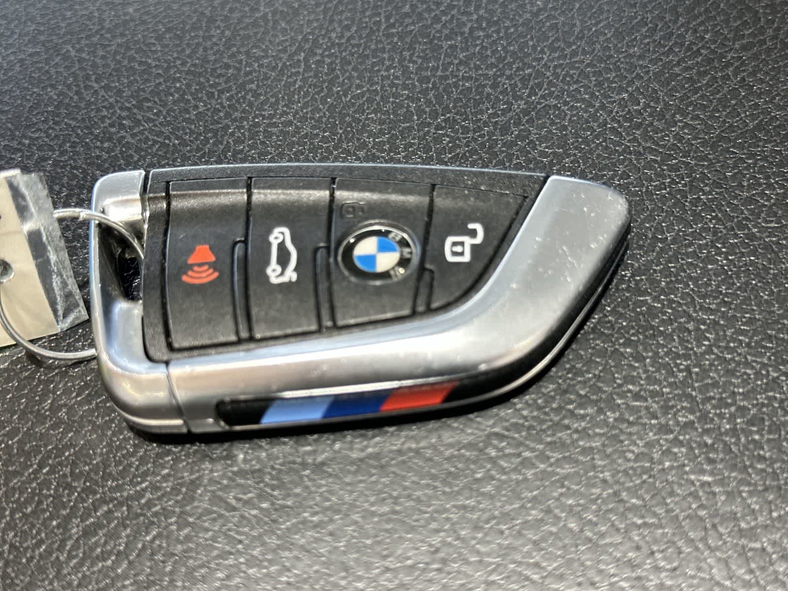 Thumbnail: 2024 BMW M3 - 31
