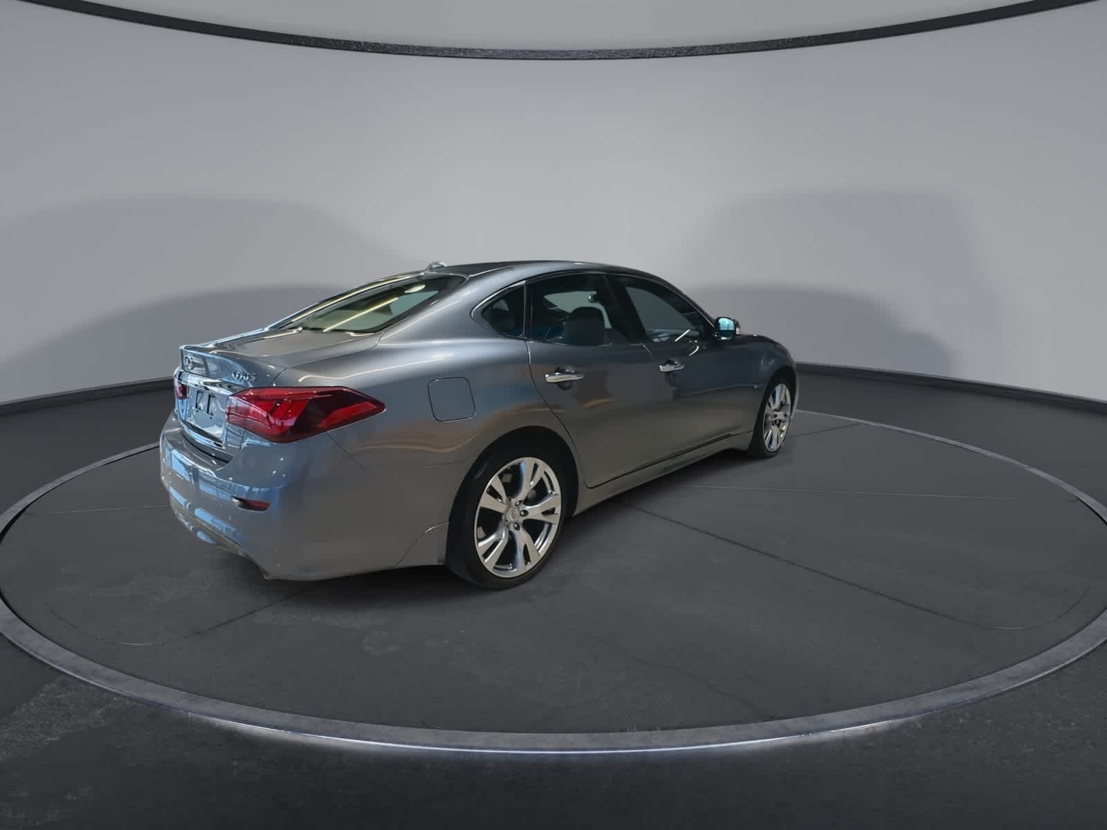 Thumbnail: 2017 INFINITI Q70 - 11