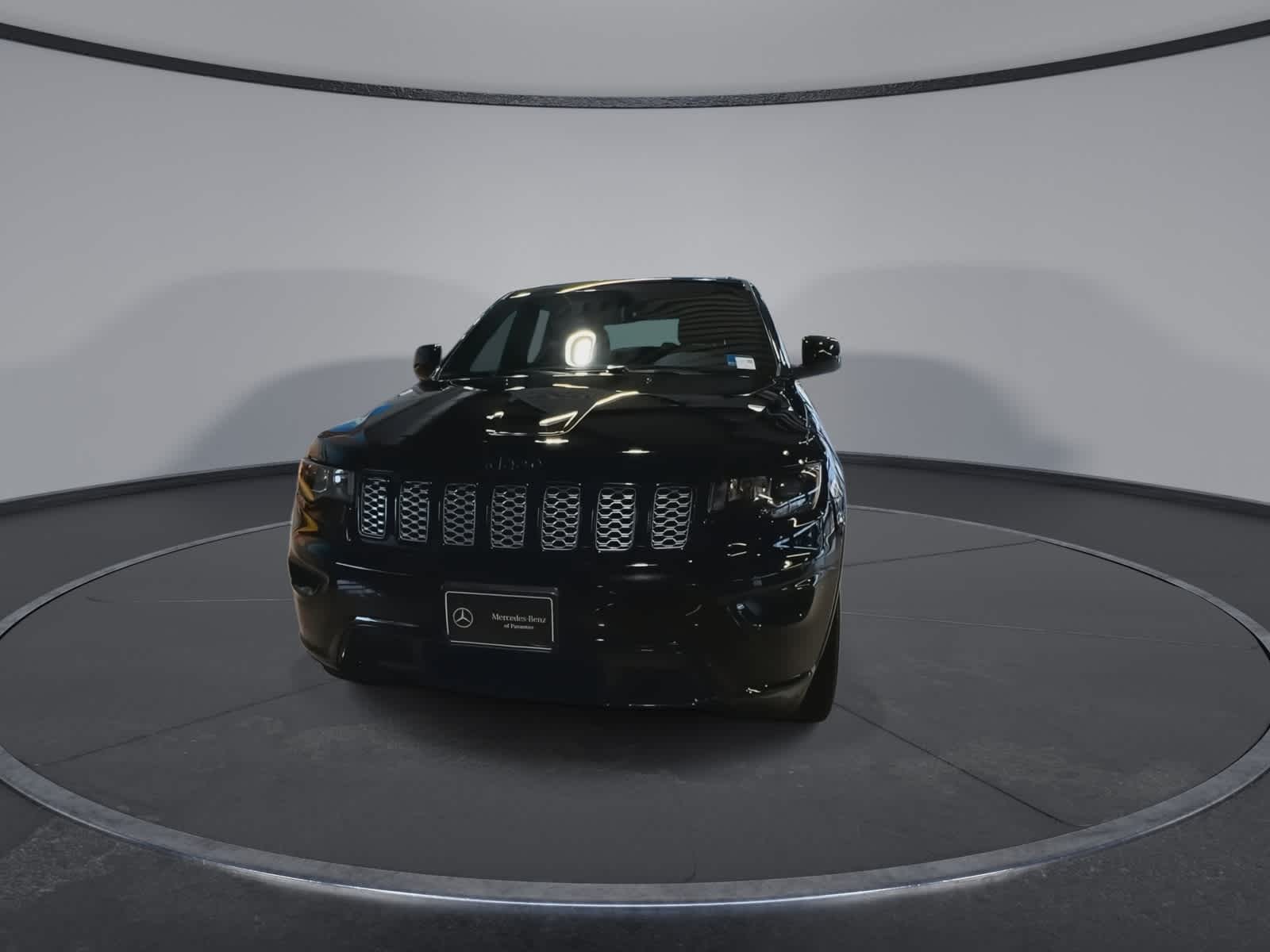 Thumbnail: 2020 Jeep Grand Cherokee - 4