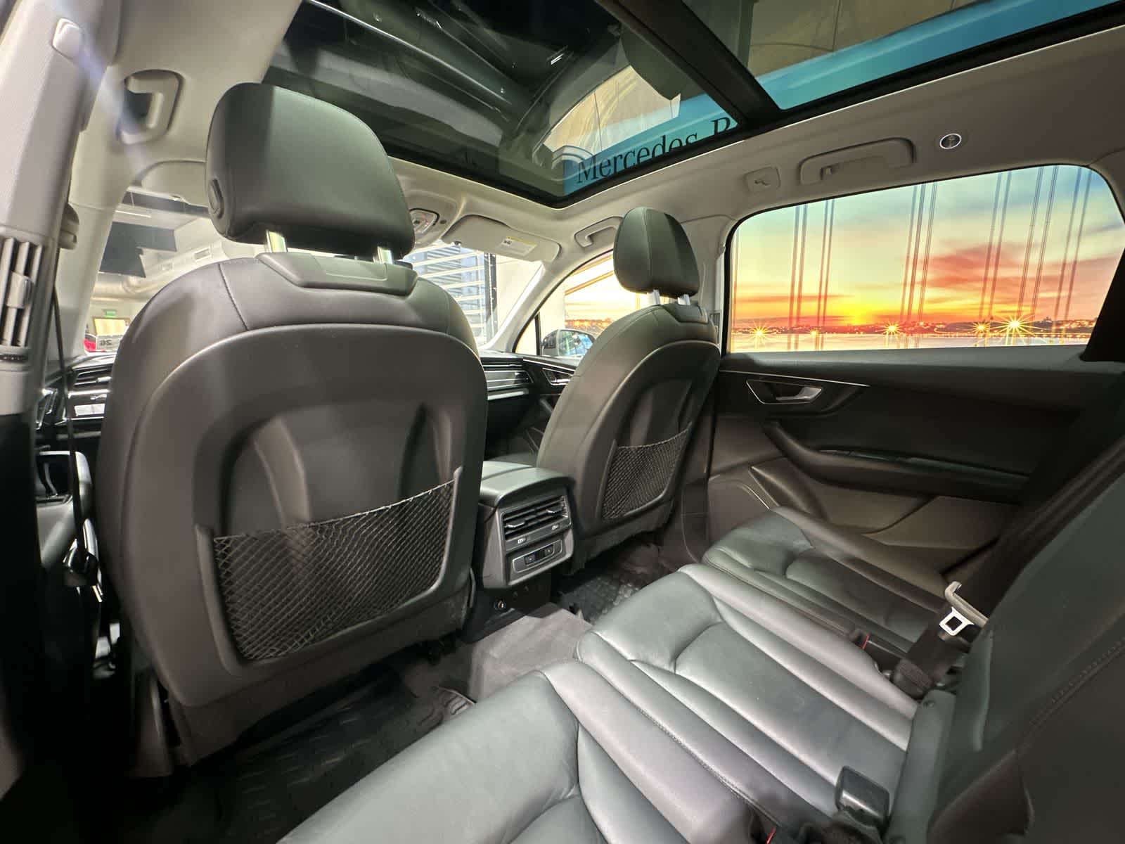 Thumbnail: 2022 Audi Q7 - 24