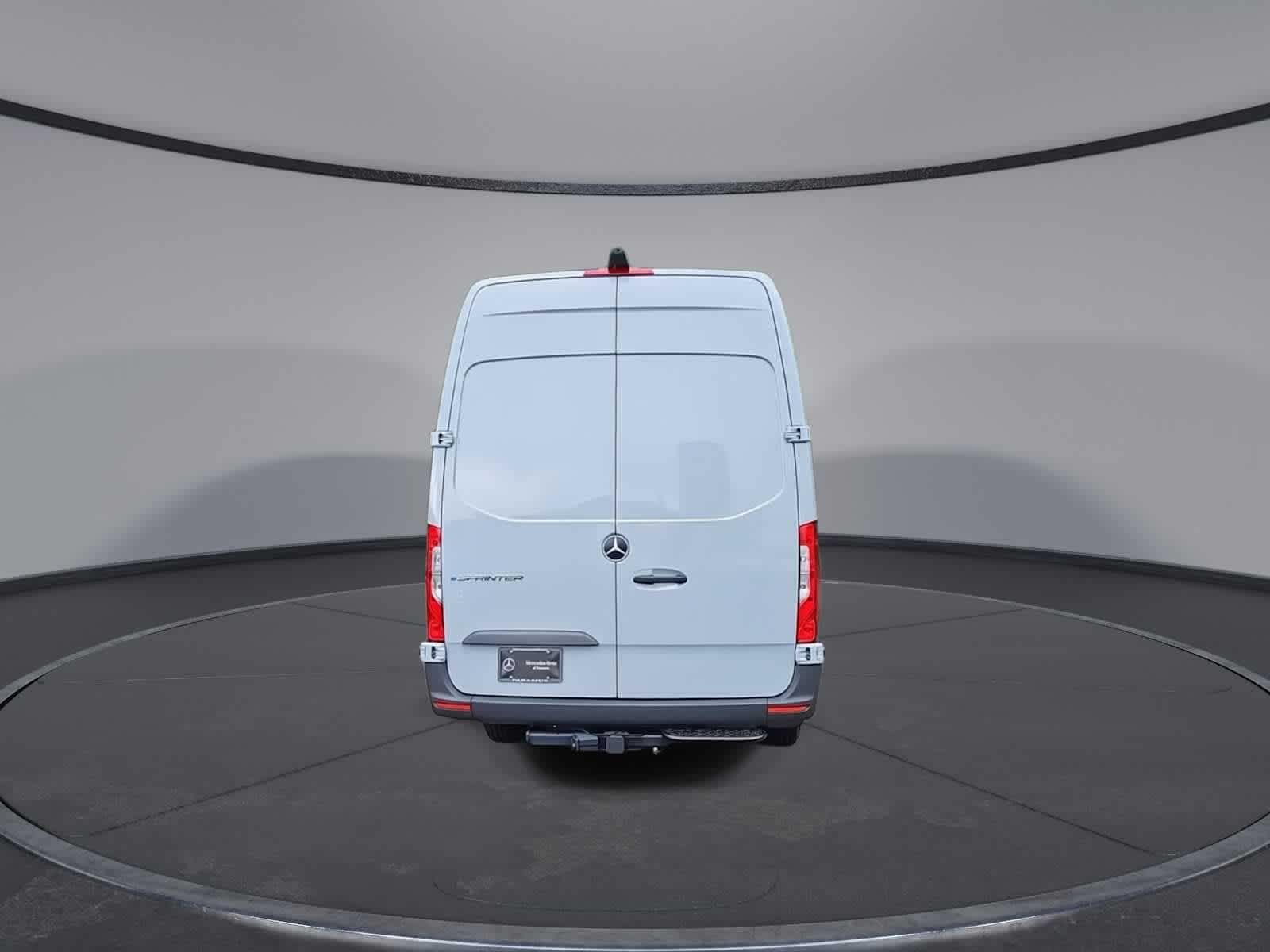 Thumbnail: 2024 Mercedes-Benz eSprinter - 7