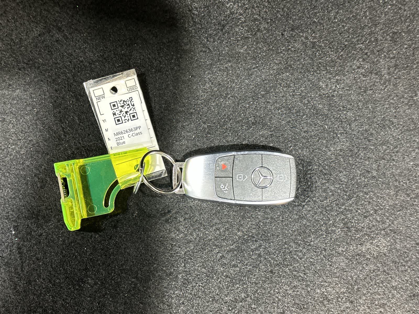 Thumbnail: 2021 Mercedes-Benz C-Class - 32