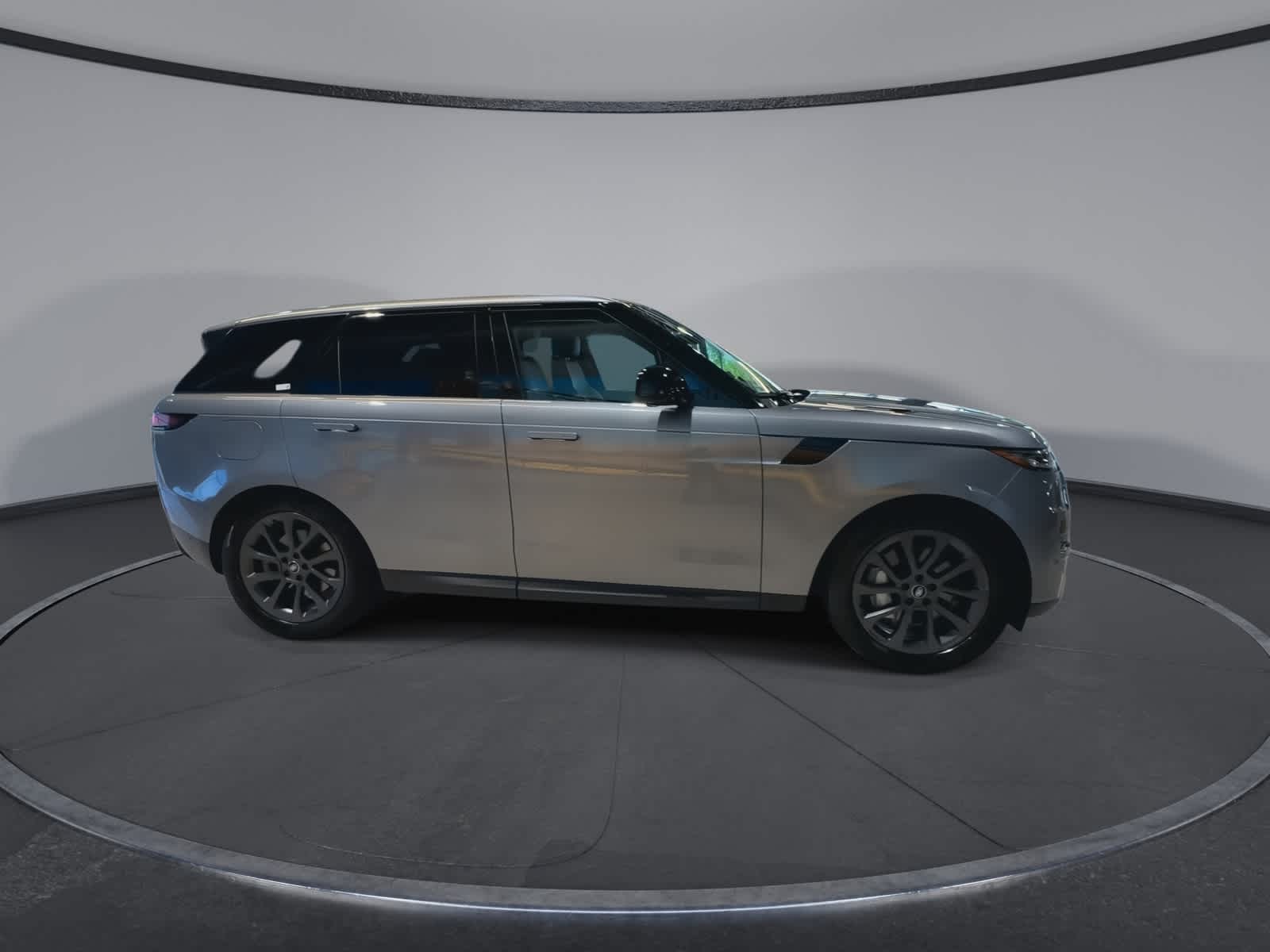 Thumbnail: 2024 Land Rover Range Rover Sport - 13