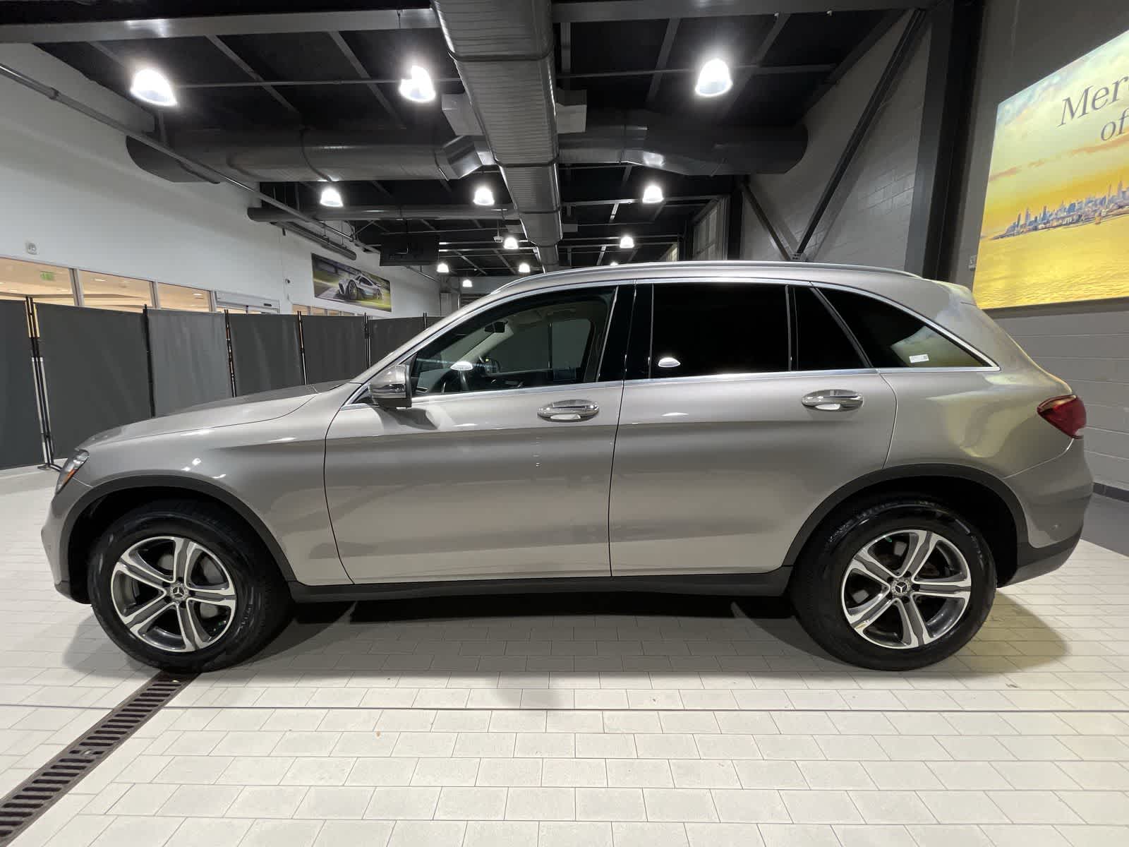 Thumbnail: 2022 Mercedes-Benz GLC - 15