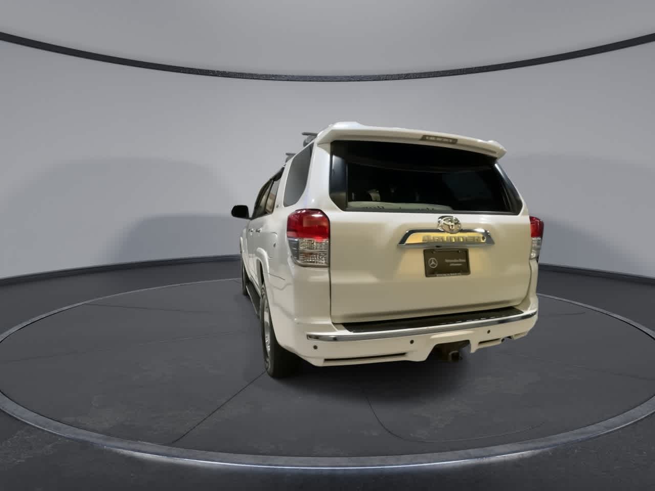 Thumbnail: 2011 Toyota 4Runner - 10