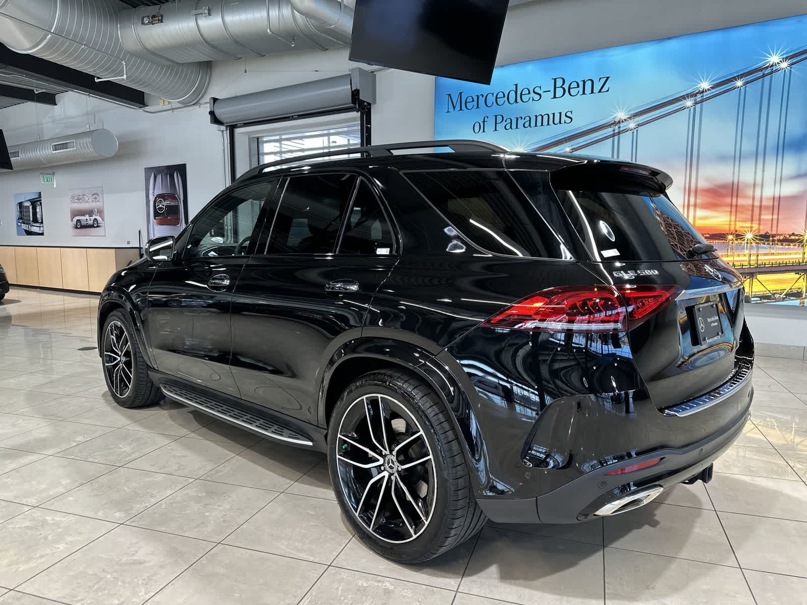 Thumbnail: 2021 Mercedes-Benz GLE - 16
