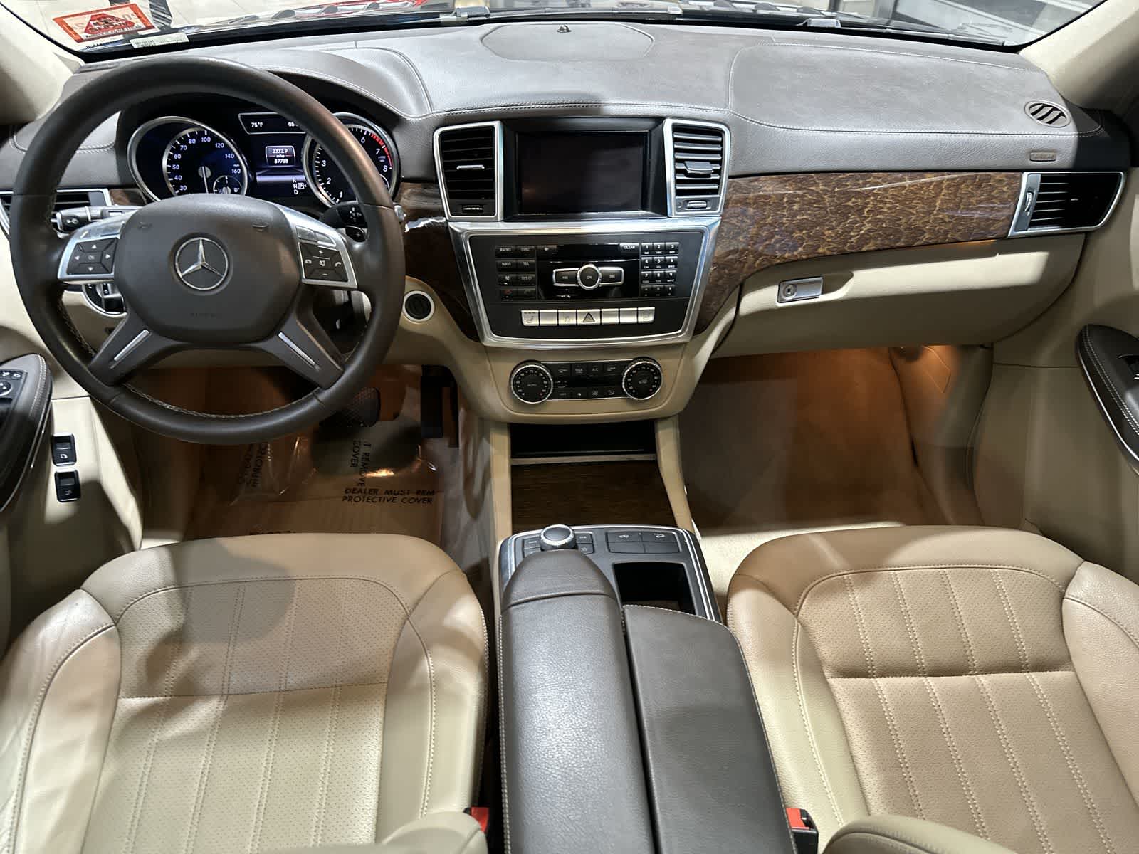 Thumbnail: 2013 Mercedes-Benz GL-Class - 22