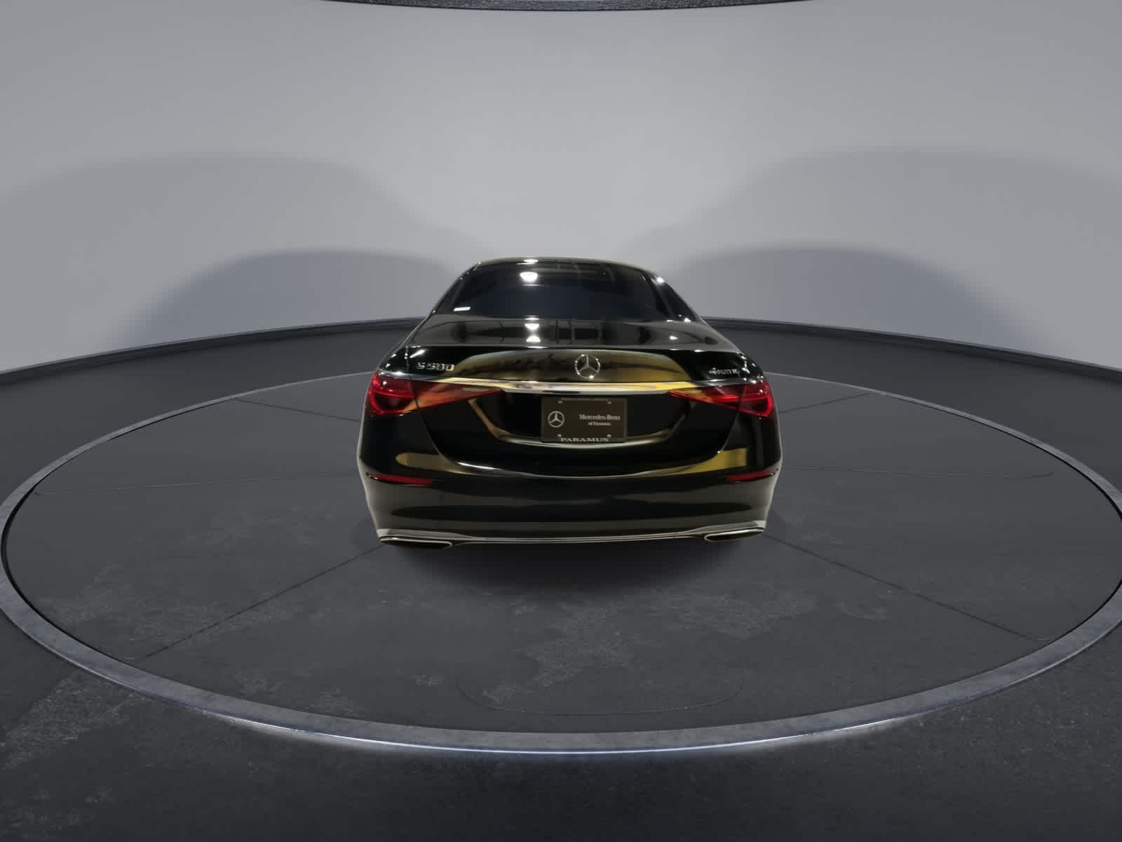 Thumbnail: 2022 Mercedes-Benz S-Class - 10