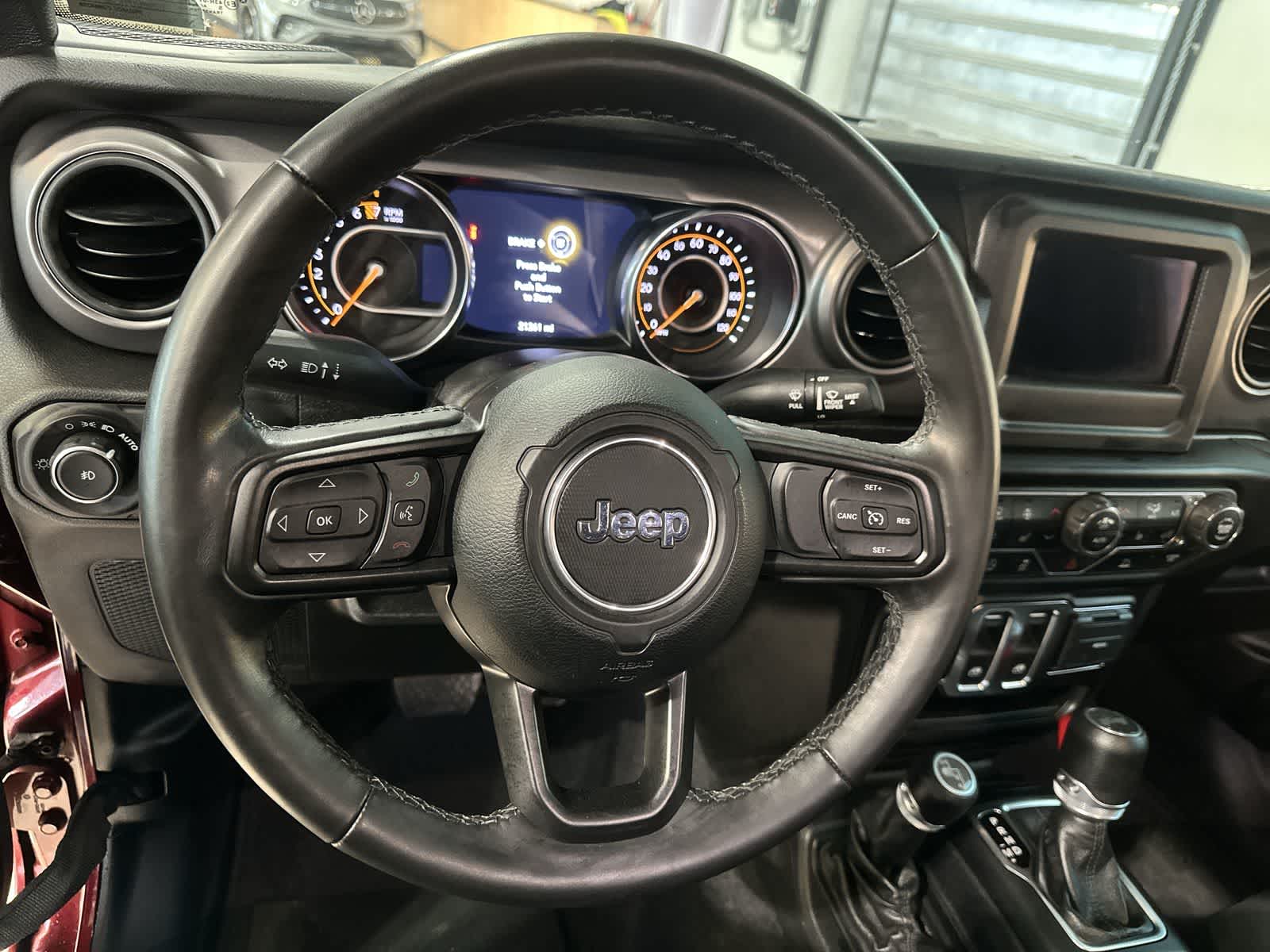 Thumbnail: 2021 Jeep Wrangler - 27