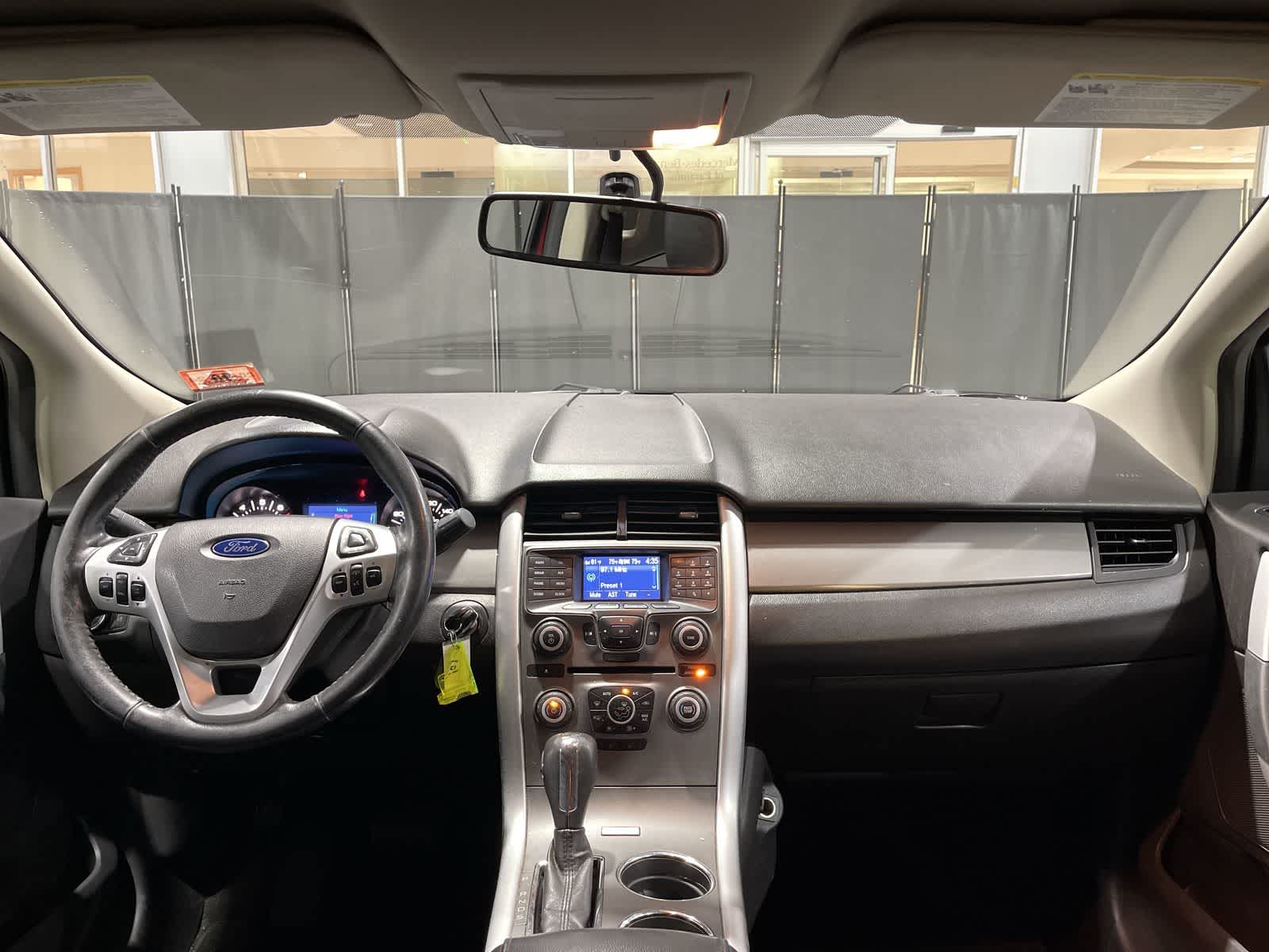 Thumbnail: 2013 Ford Edge - 22