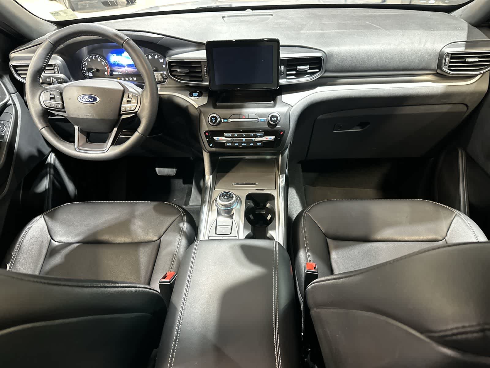 Thumbnail: 2020 Ford Explorer - 22