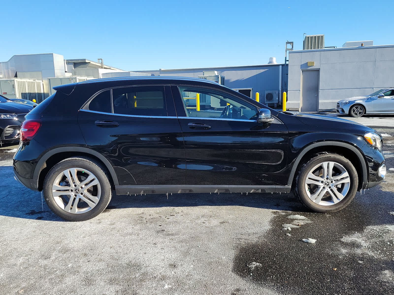 Thumbnail: 2020 Mercedes-Benz GLA - 26