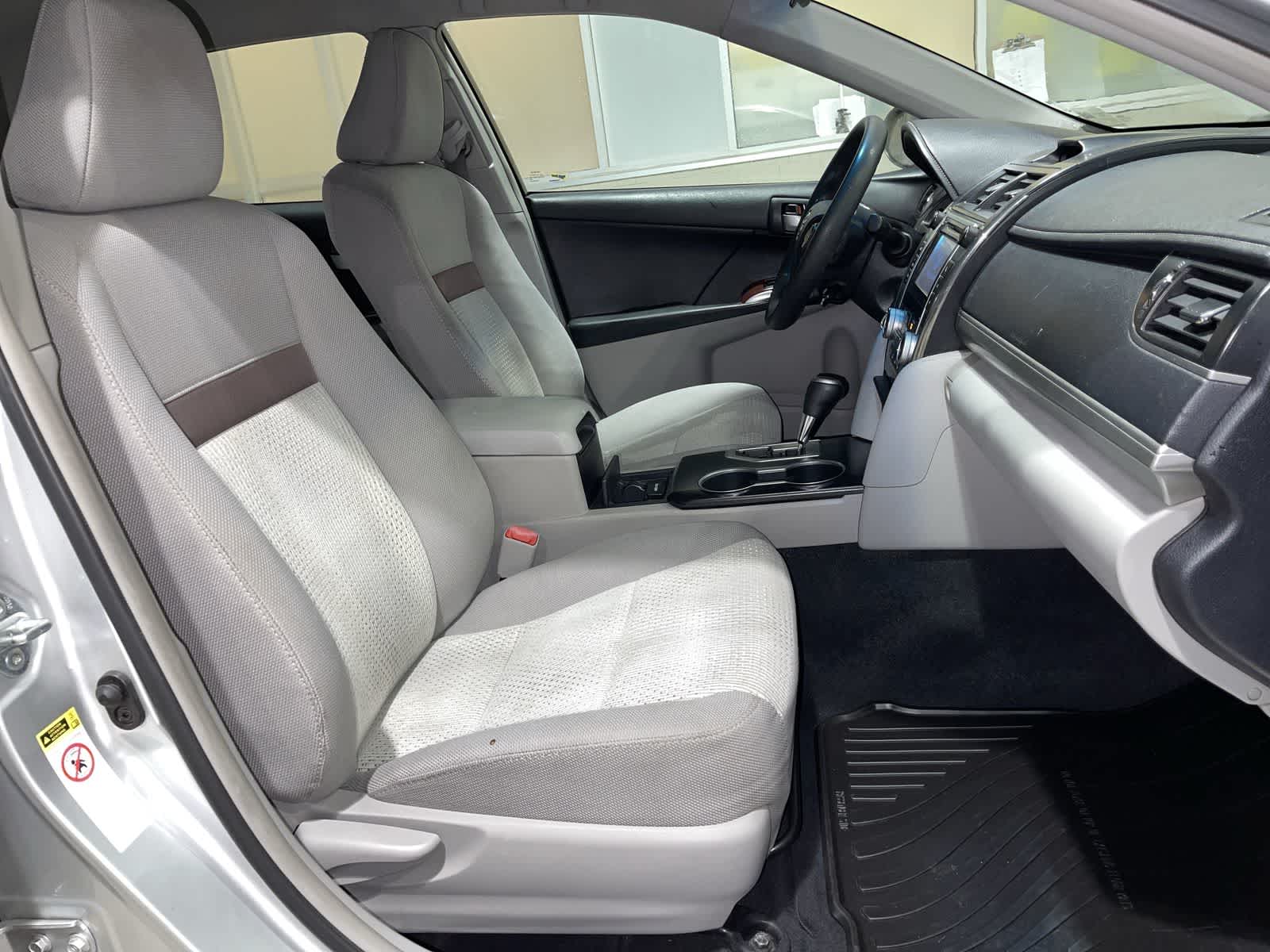 Thumbnail: 2012 Toyota Camry - 26