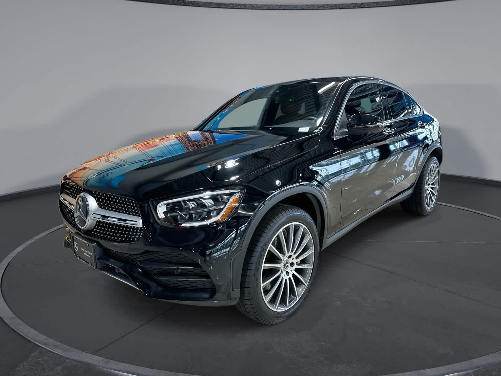 Thumbnail: 2023 Mercedes-Benz GLC - 1