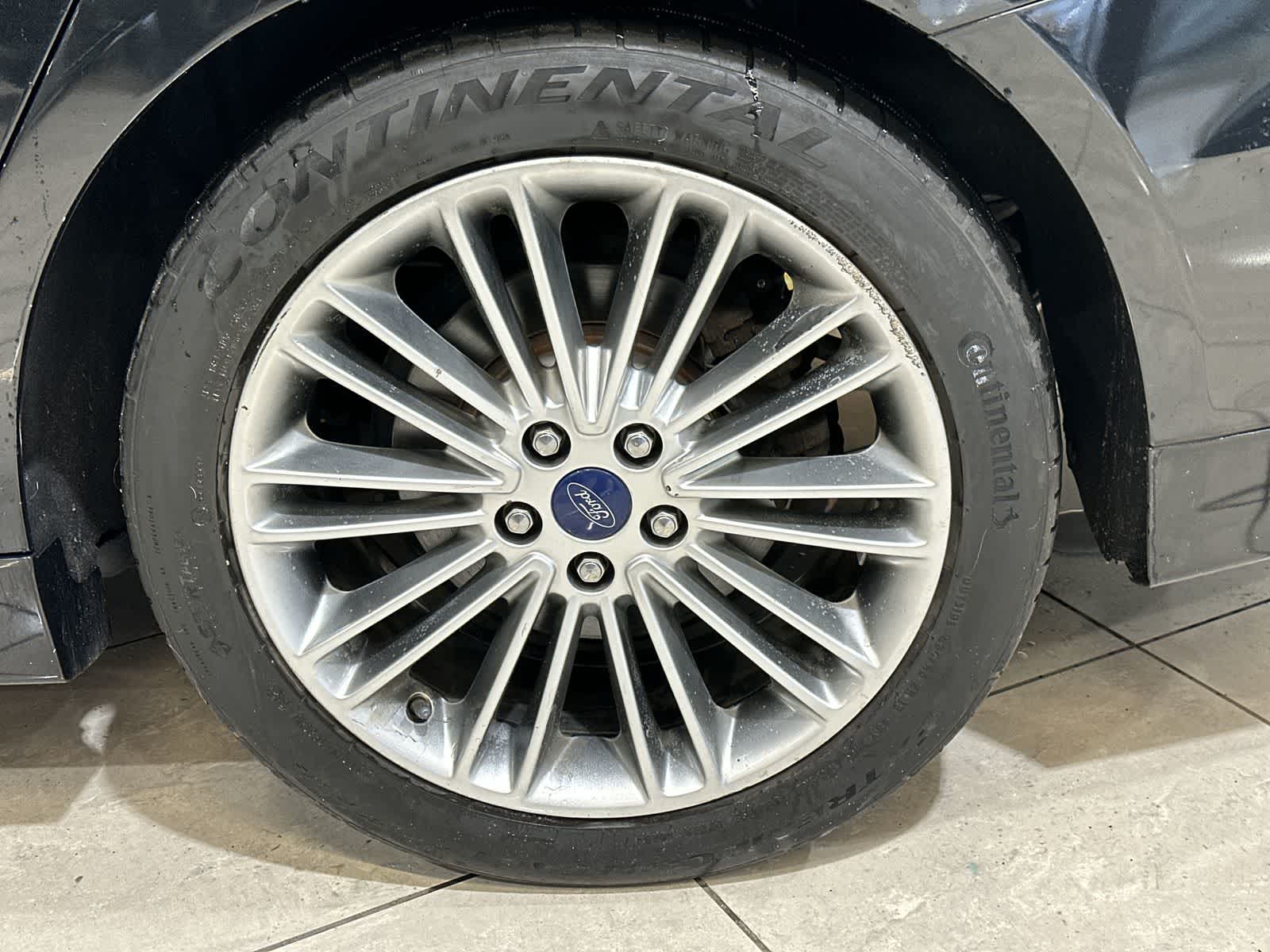 Thumbnail: 2013 Ford Fusion - 20