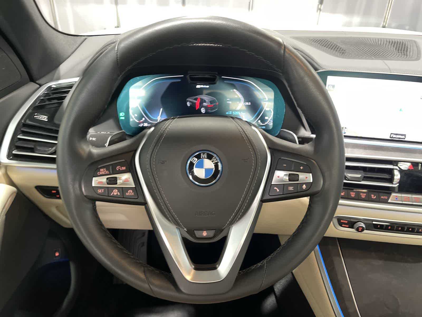 Thumbnail: 2022 BMW X5 - 27