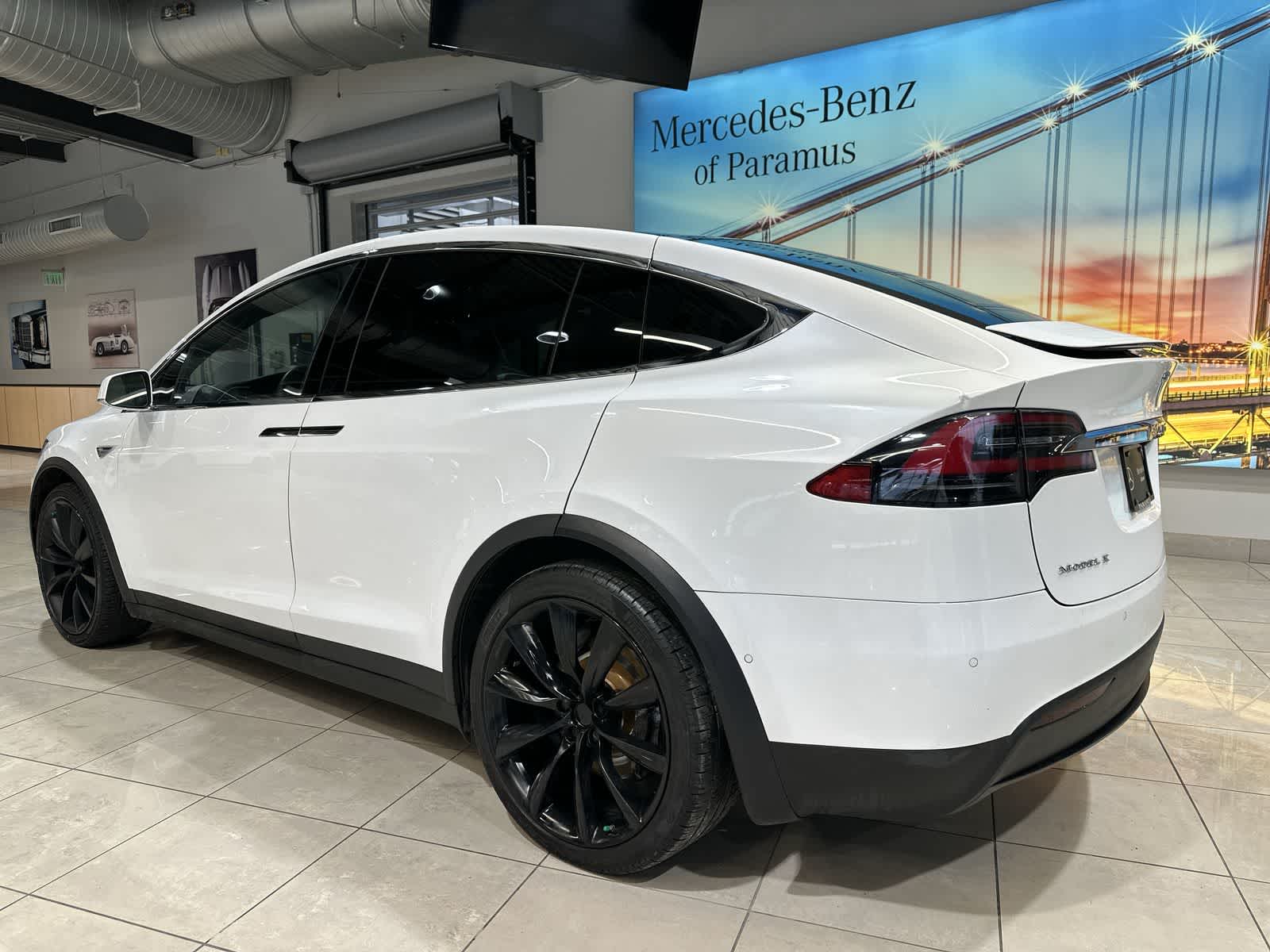 Thumbnail: 2016 Tesla Model X - 16