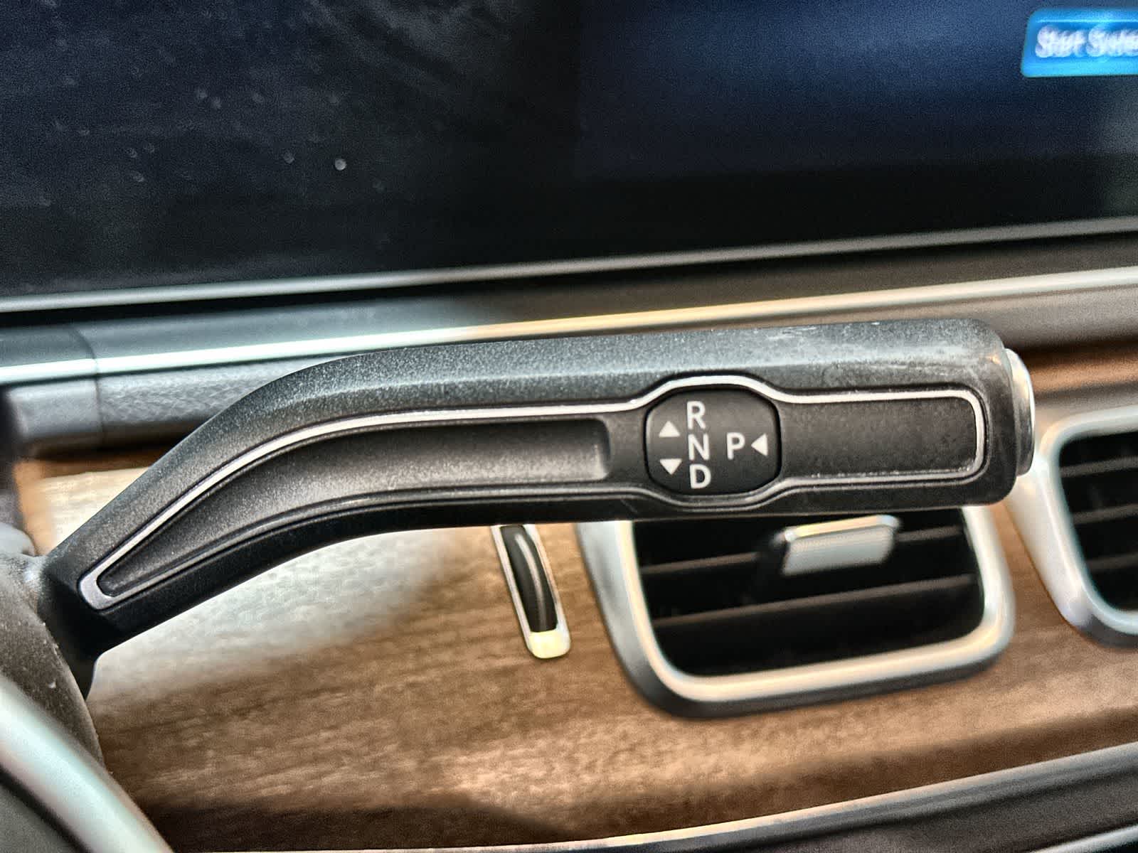 Thumbnail: 2020 Mercedes-Benz GLE - 29