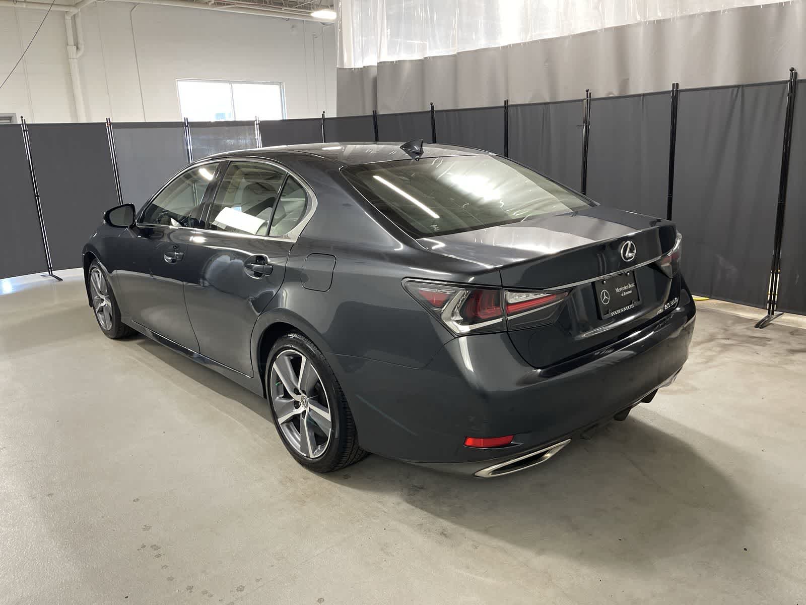 Thumbnail: 2018 Lexus GS - 16