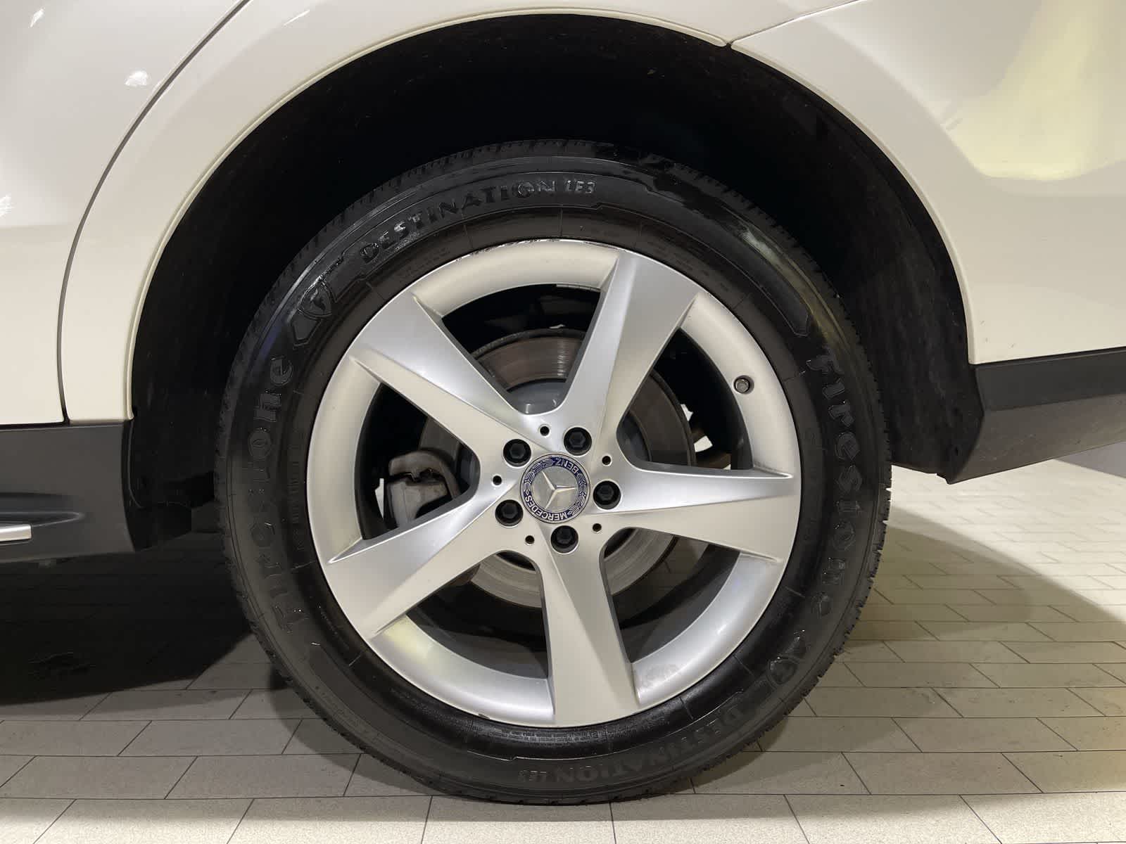 Thumbnail: 2016 Mercedes-Benz GLE - 20