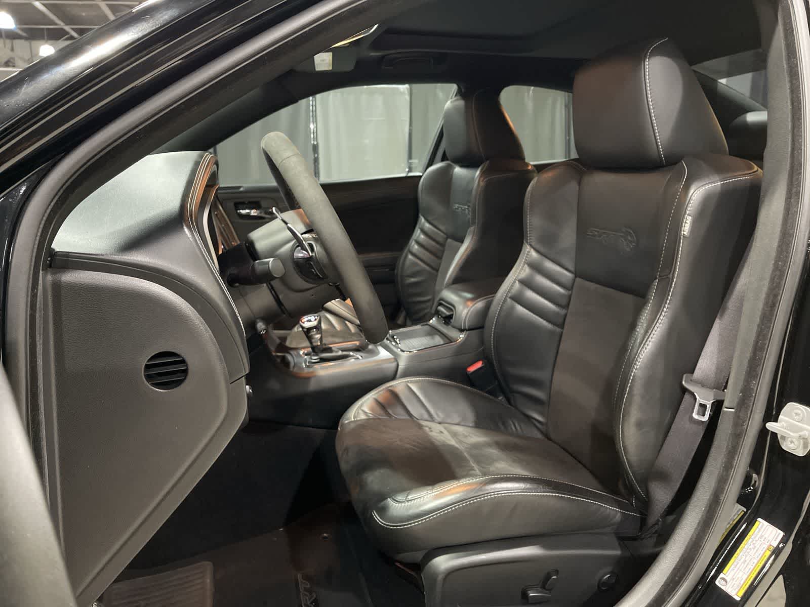 Thumbnail: 2019 Dodge Charger - 23